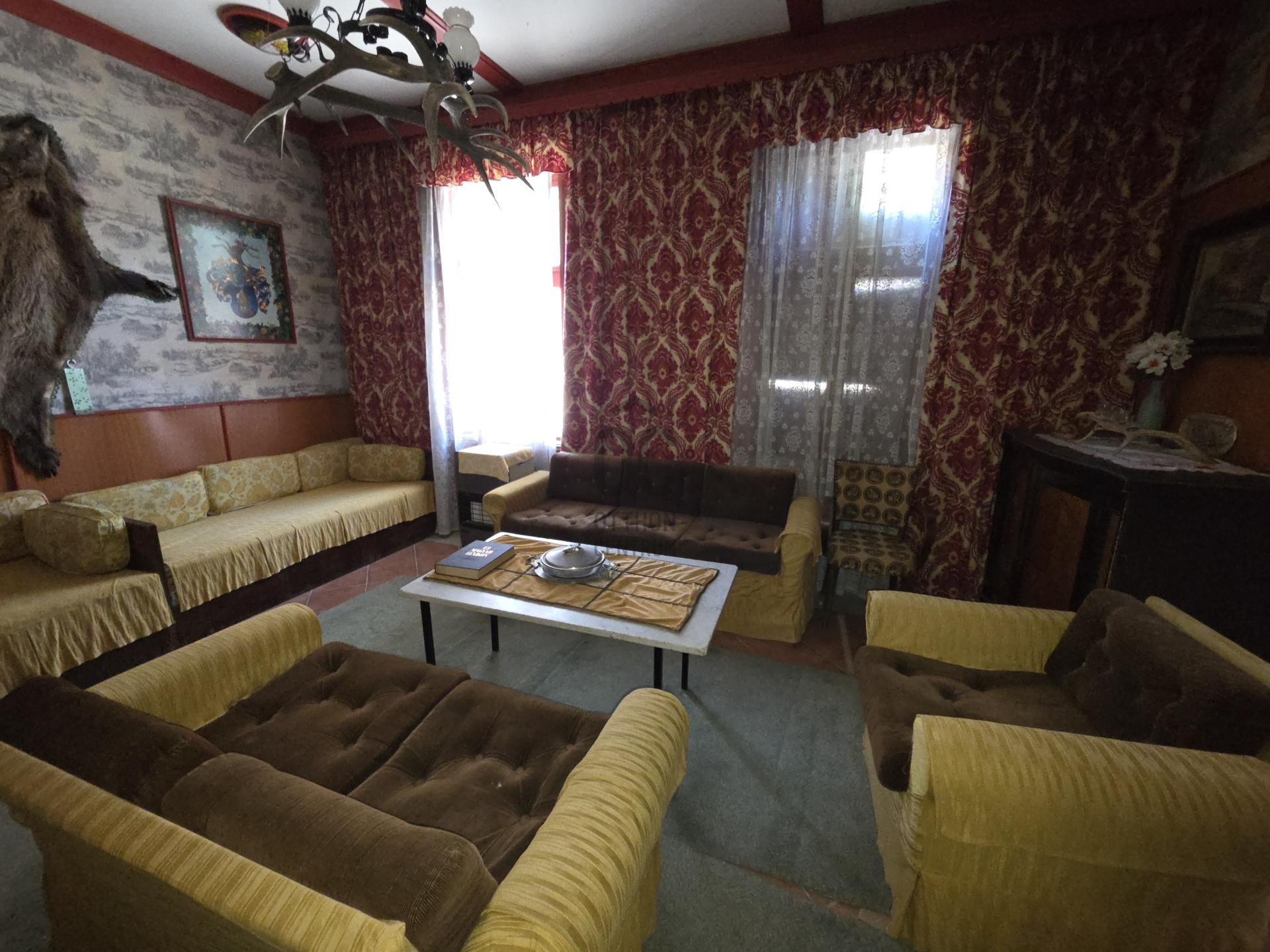 Gallery zoom image
