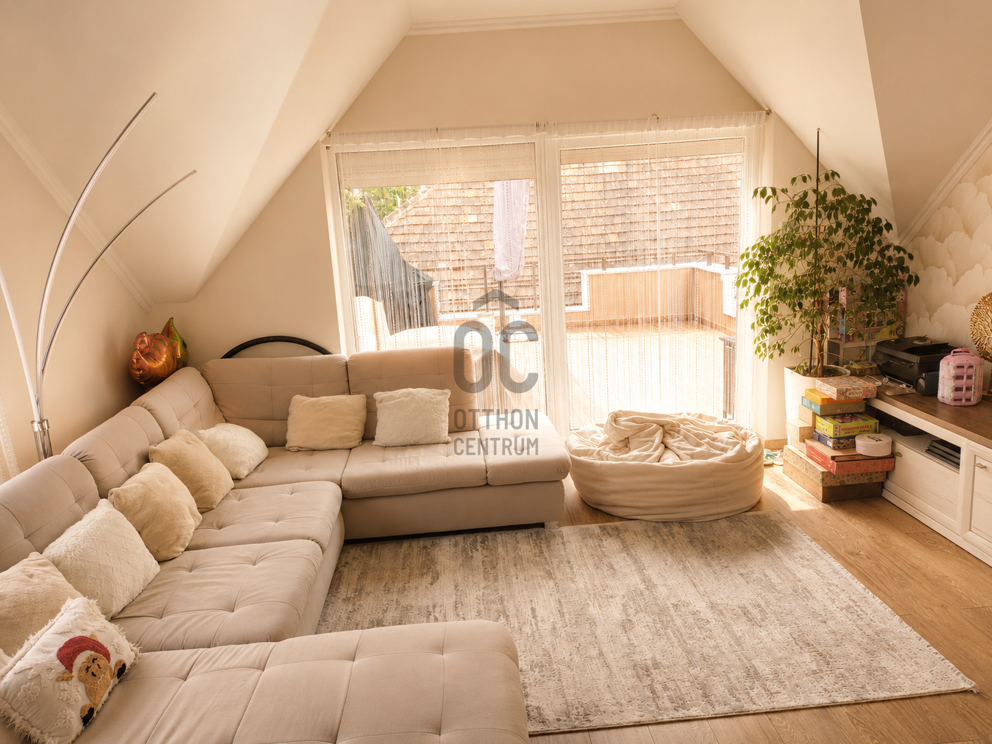 Gallery zoom image