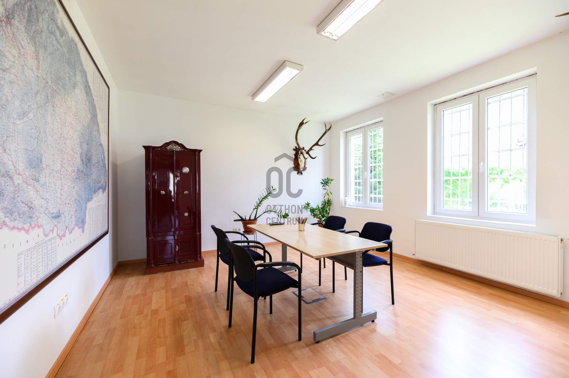Gallery zoom image