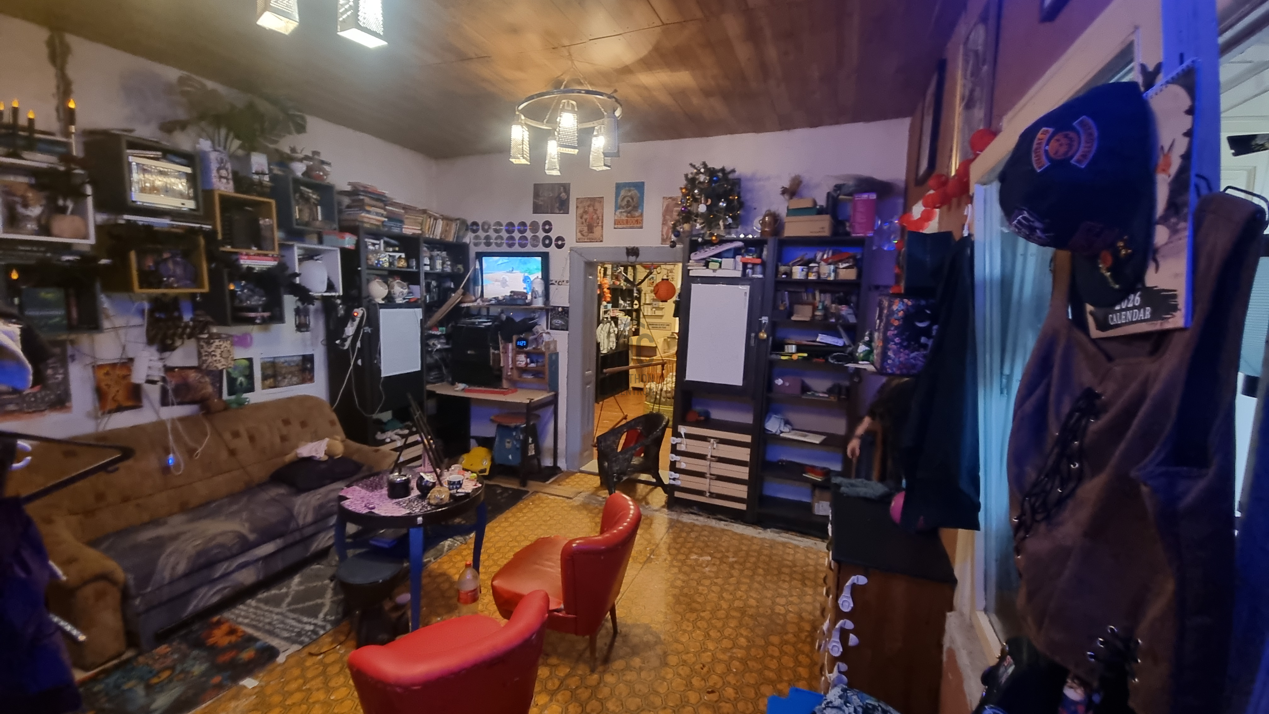 Gallery zoom image