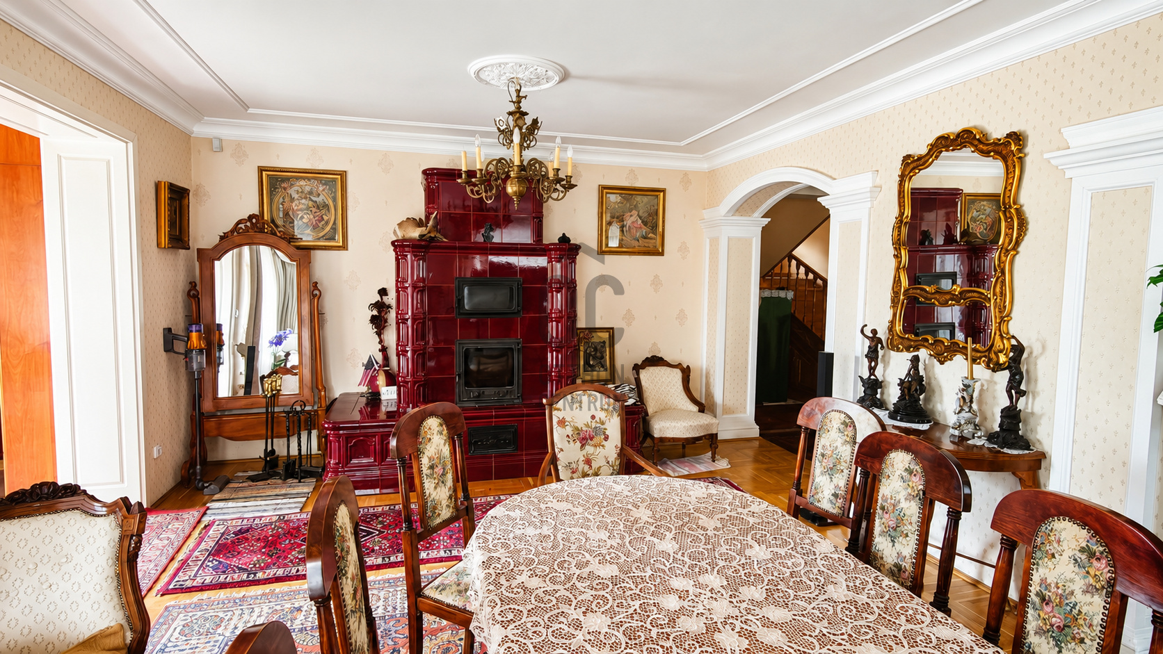 Gallery zoom image