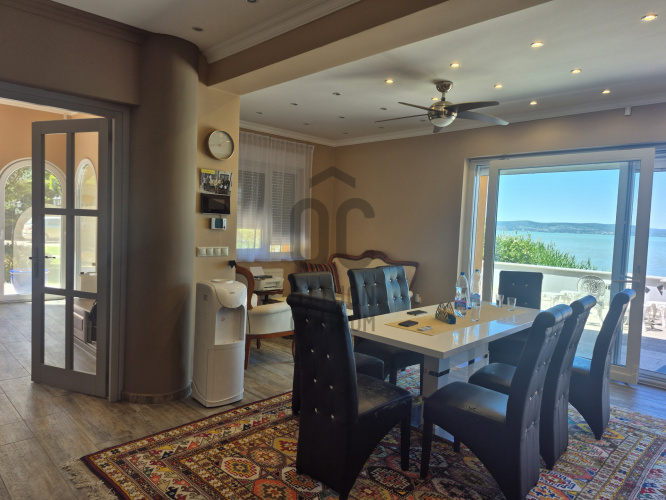 11 bed · 320m² · Családi ház · 650.000.000 Ft