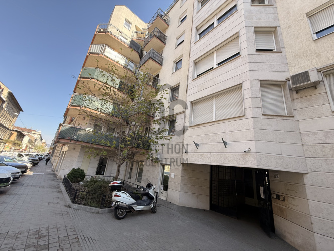 132m² · Garázs · 13.600.000 Ft