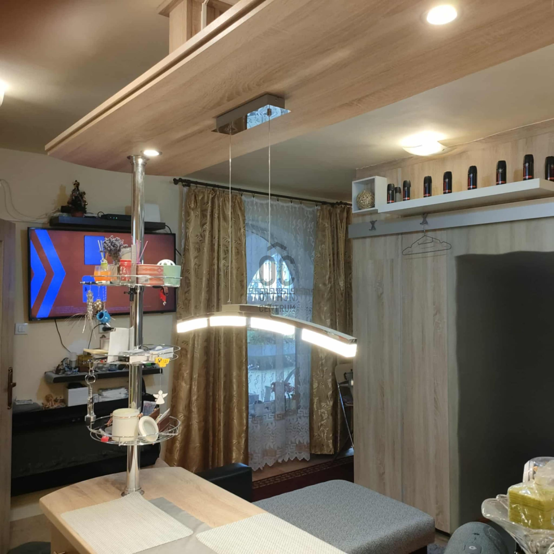 Gallery zoom image