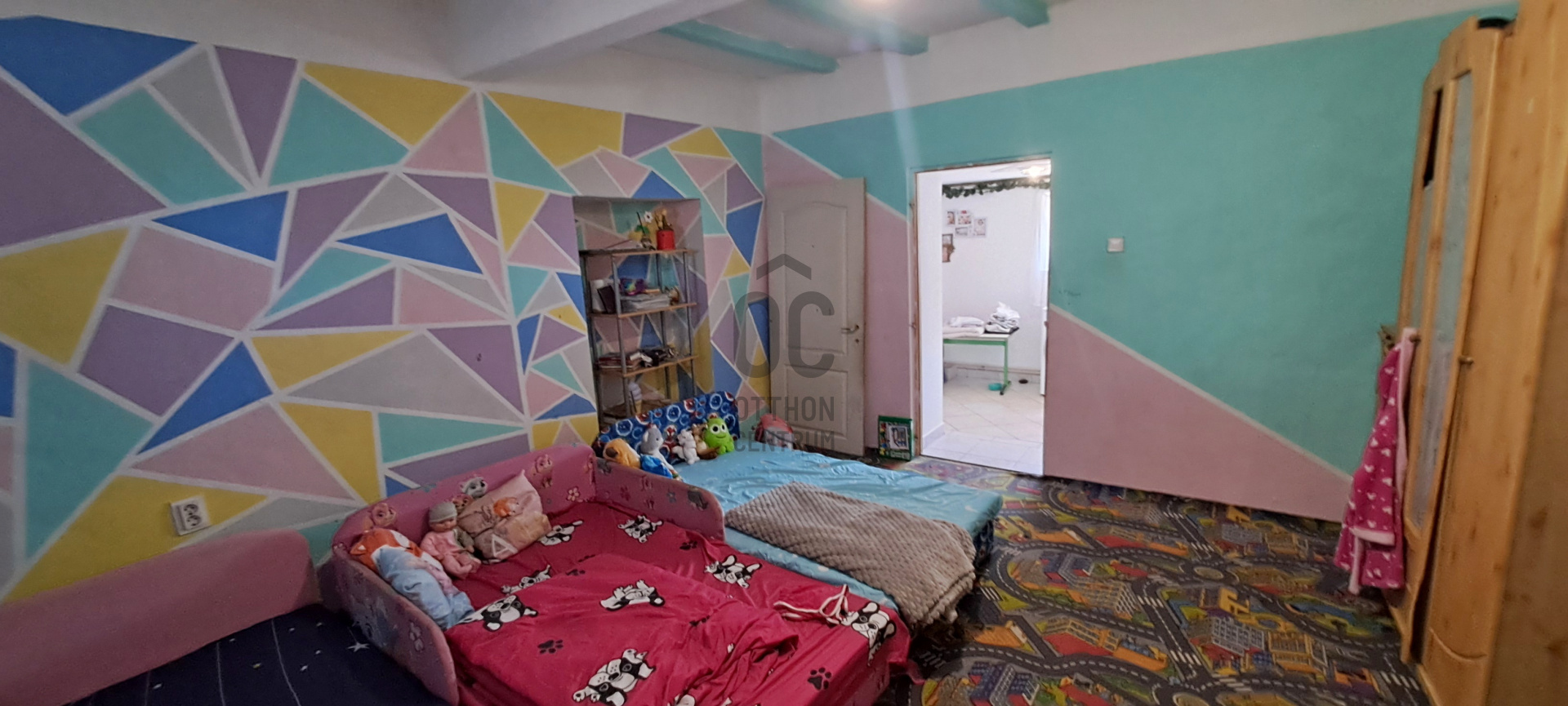 Gallery zoom image