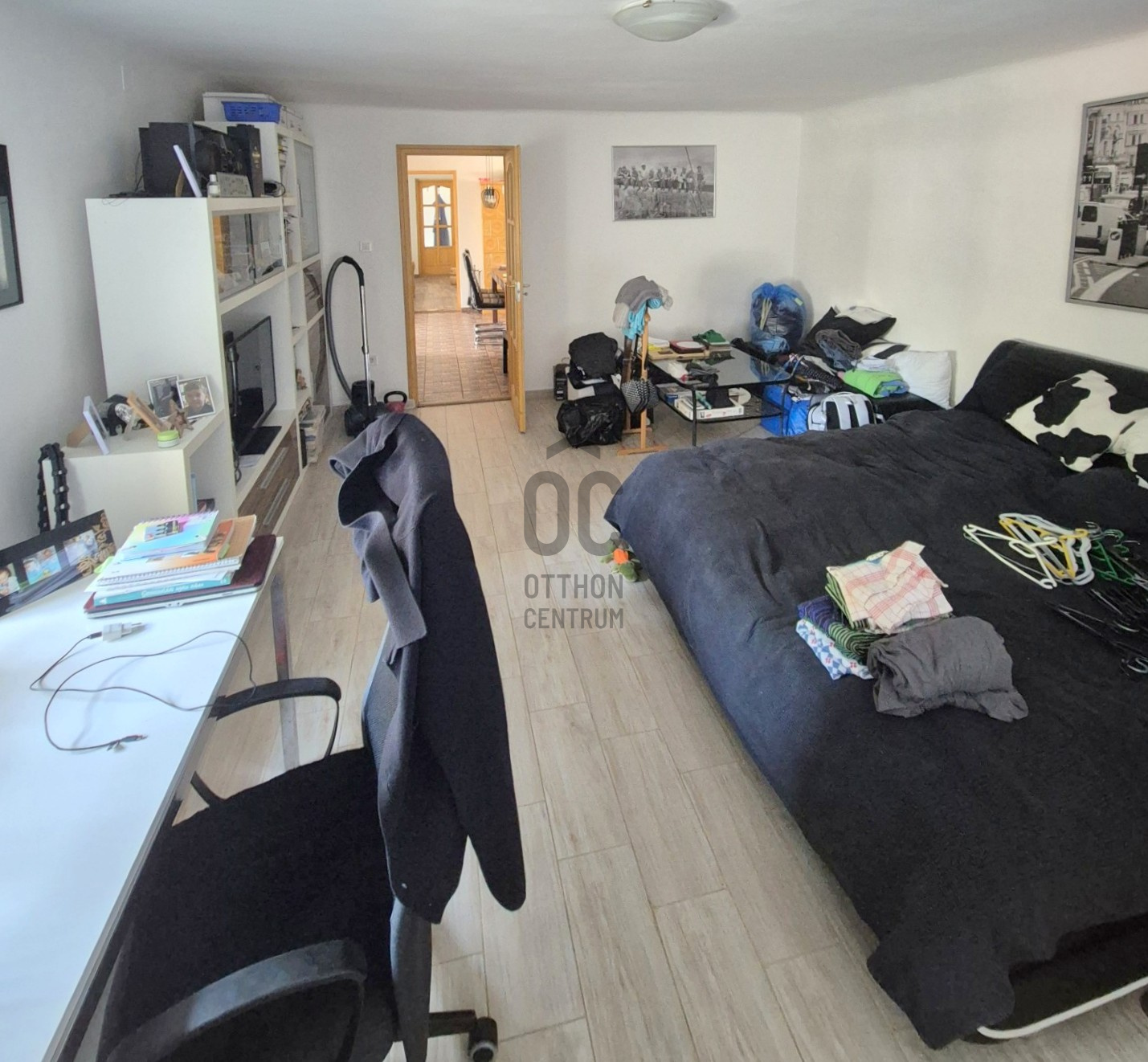 Gallery zoom image