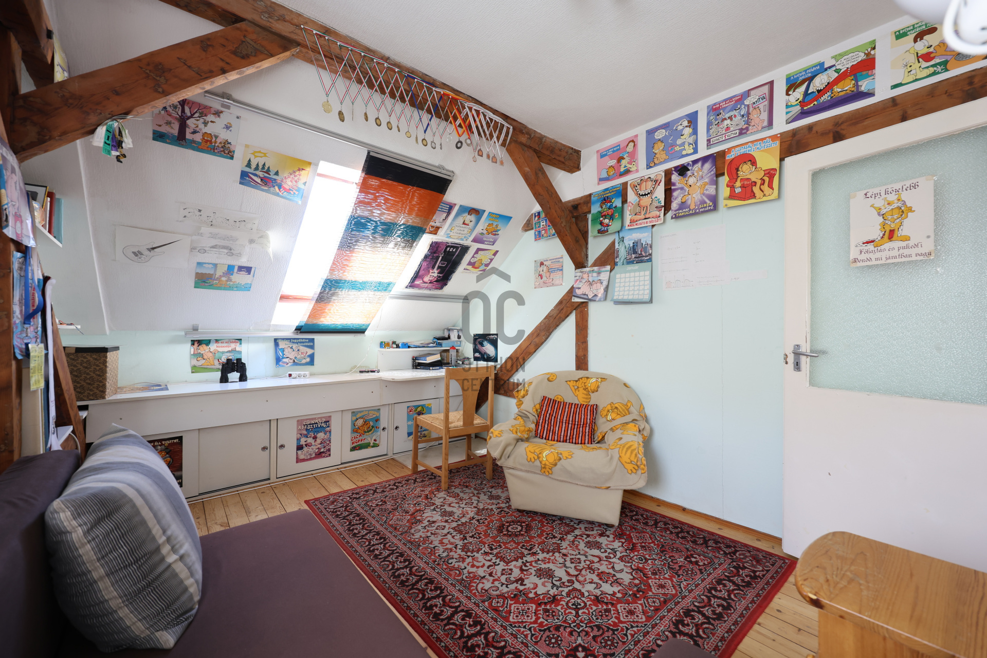 Gallery zoom image