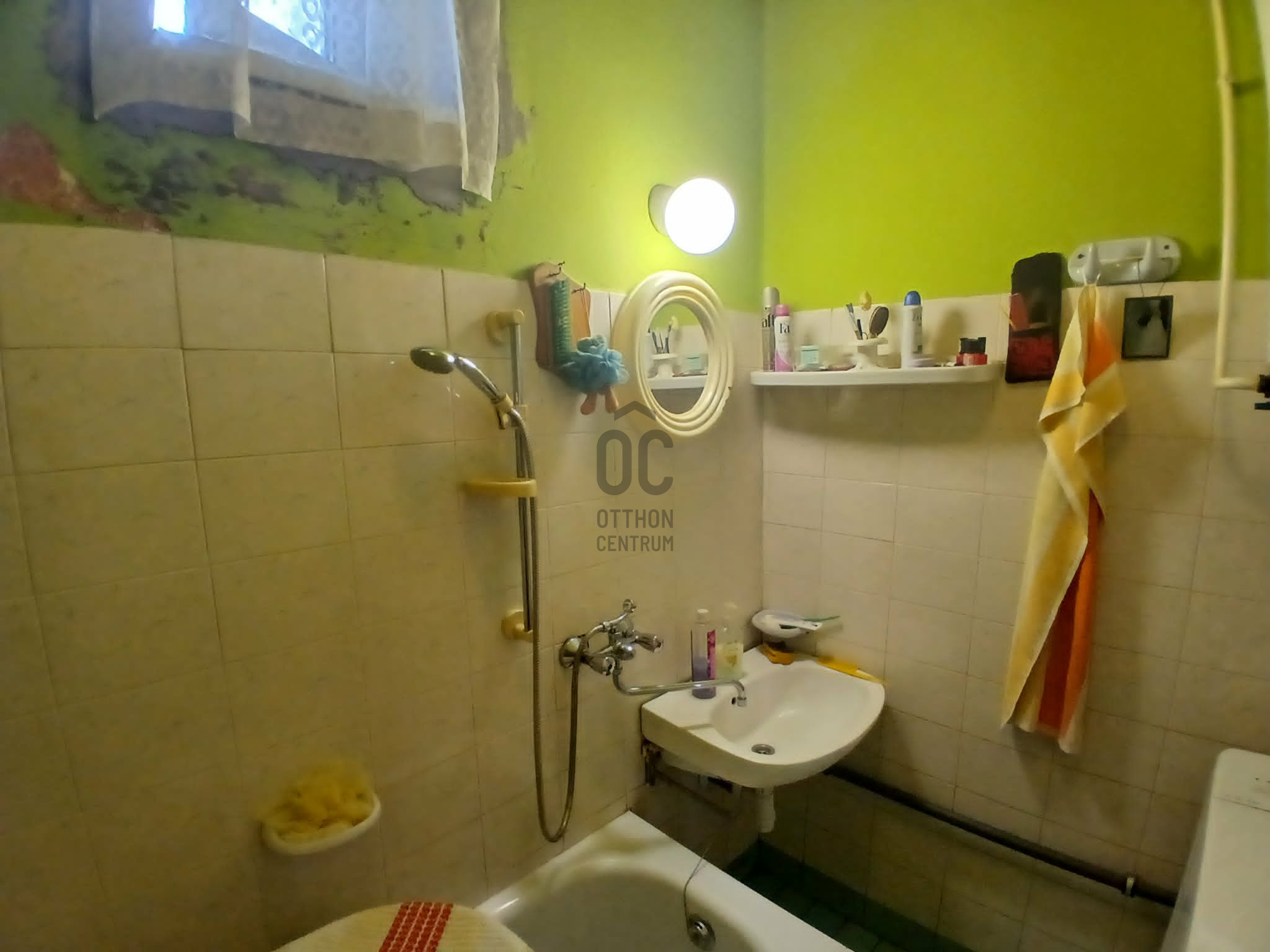 Gallery zoom image