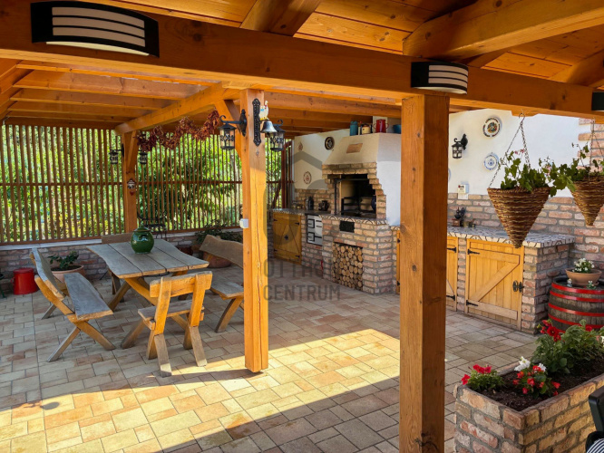 4 bed · 178m² · Családi ház · 168.000.000 Ft