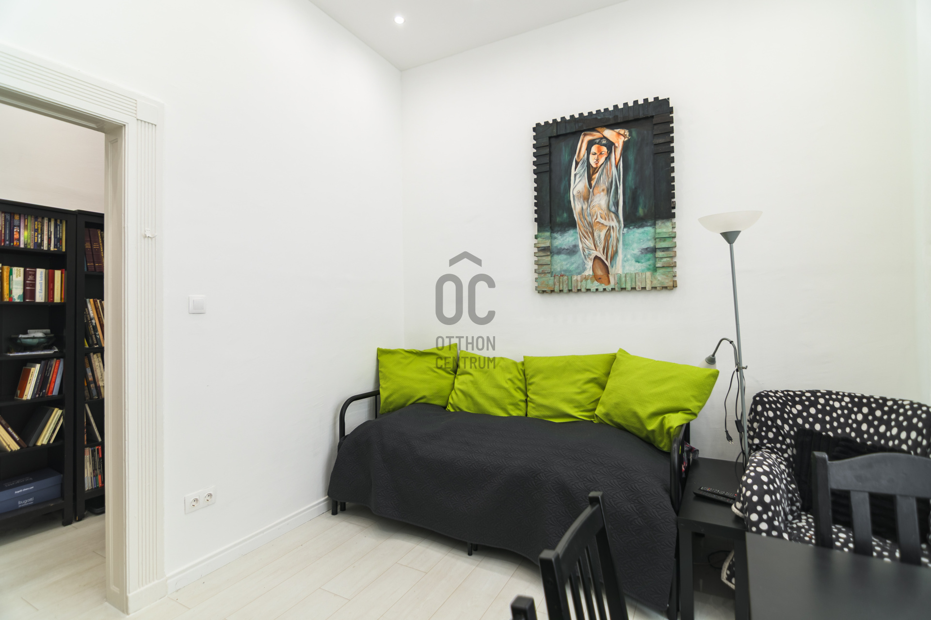 Gallery zoom image