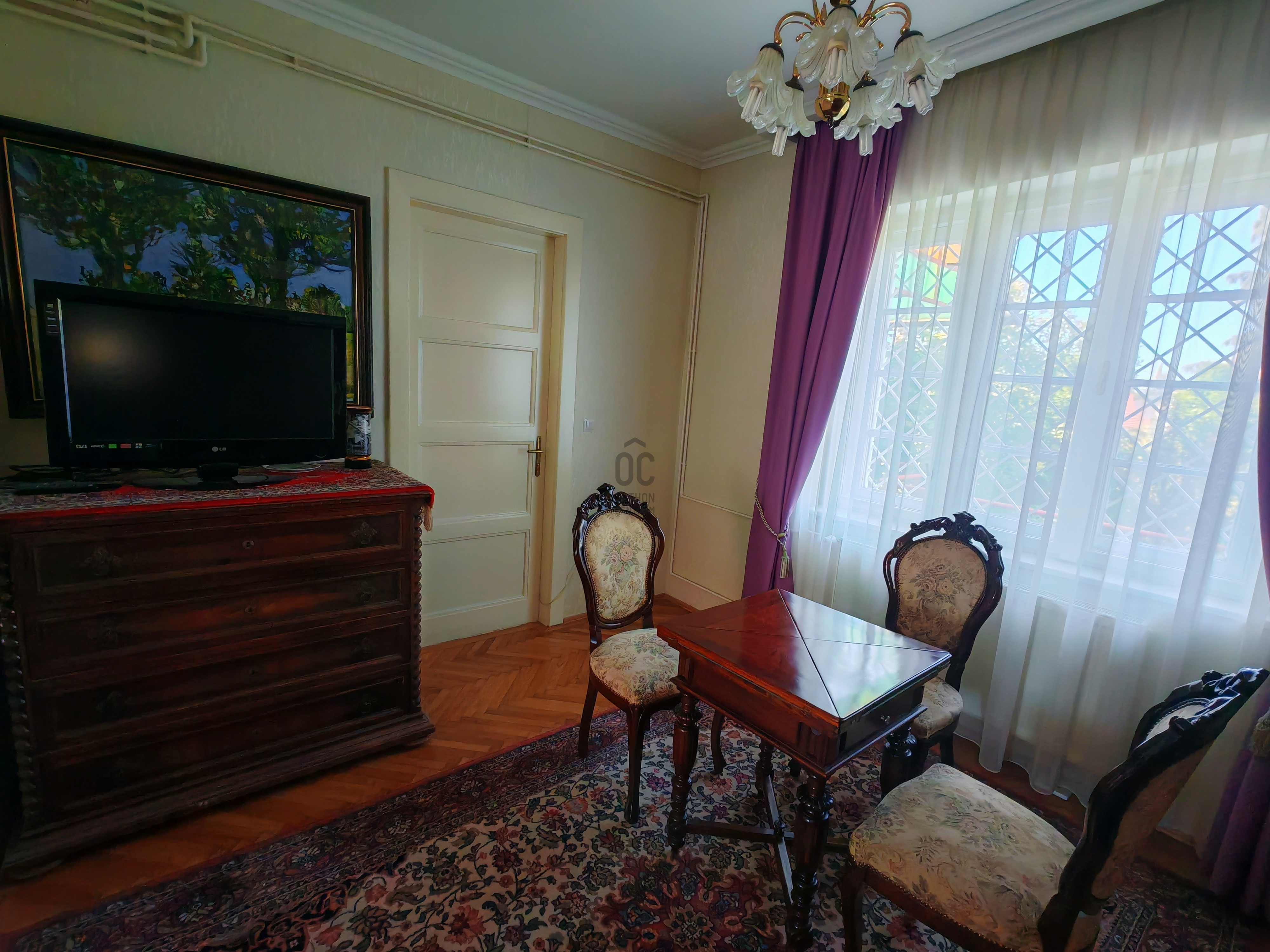 Gallery zoom image