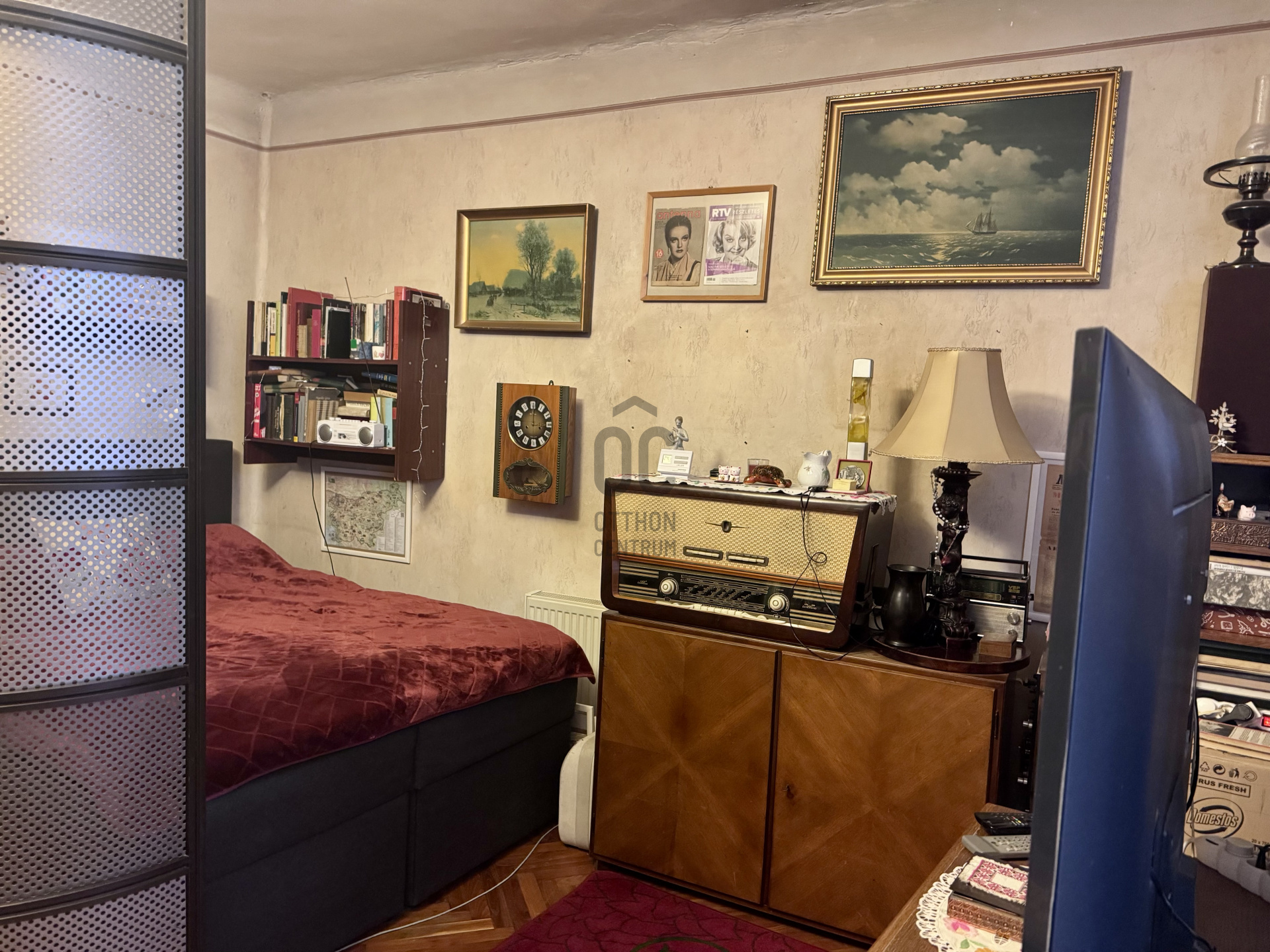 Gallery zoom image