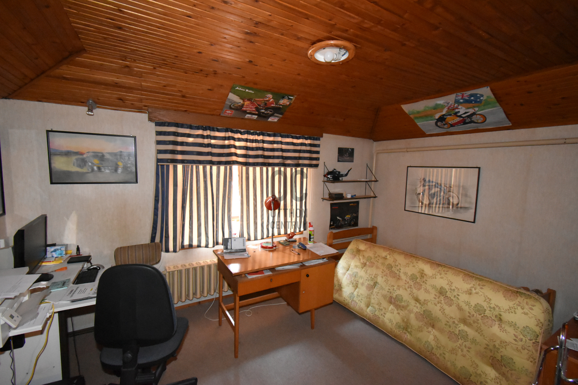 Gallery zoom image