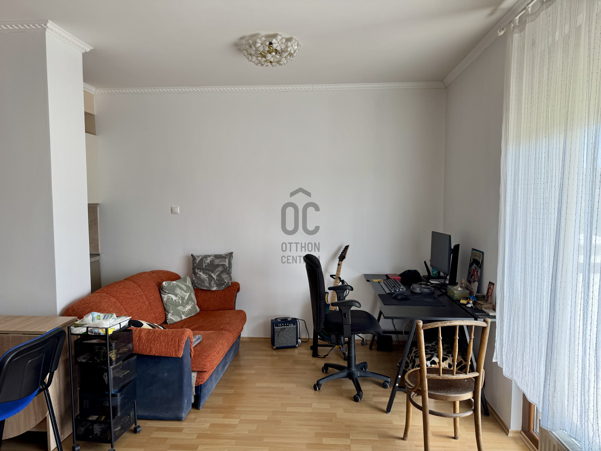 Gallery zoom image