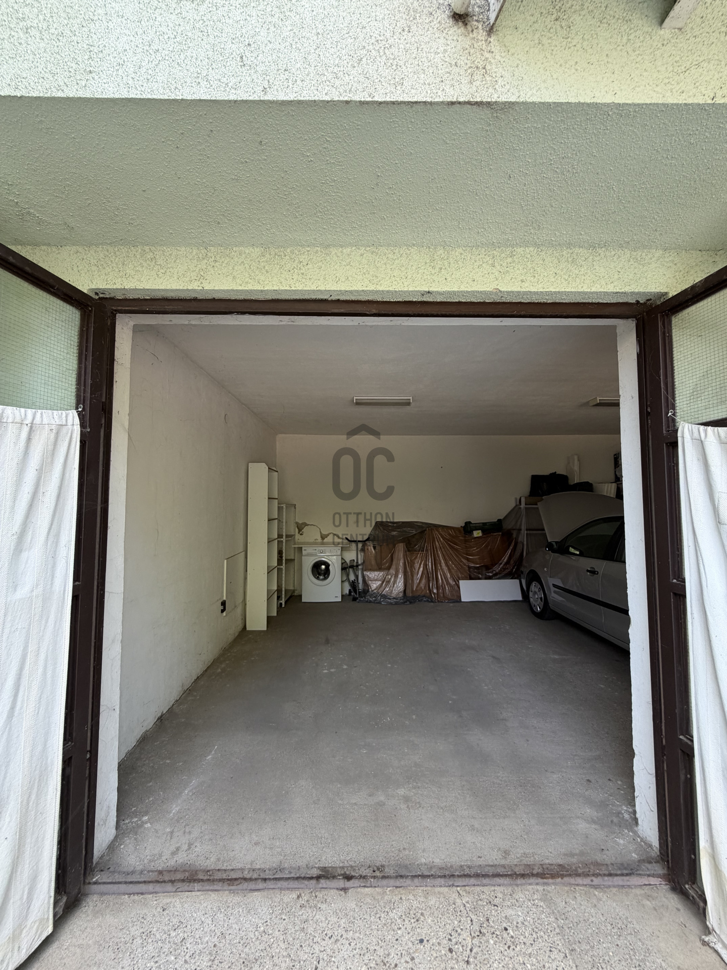Gallery zoom image