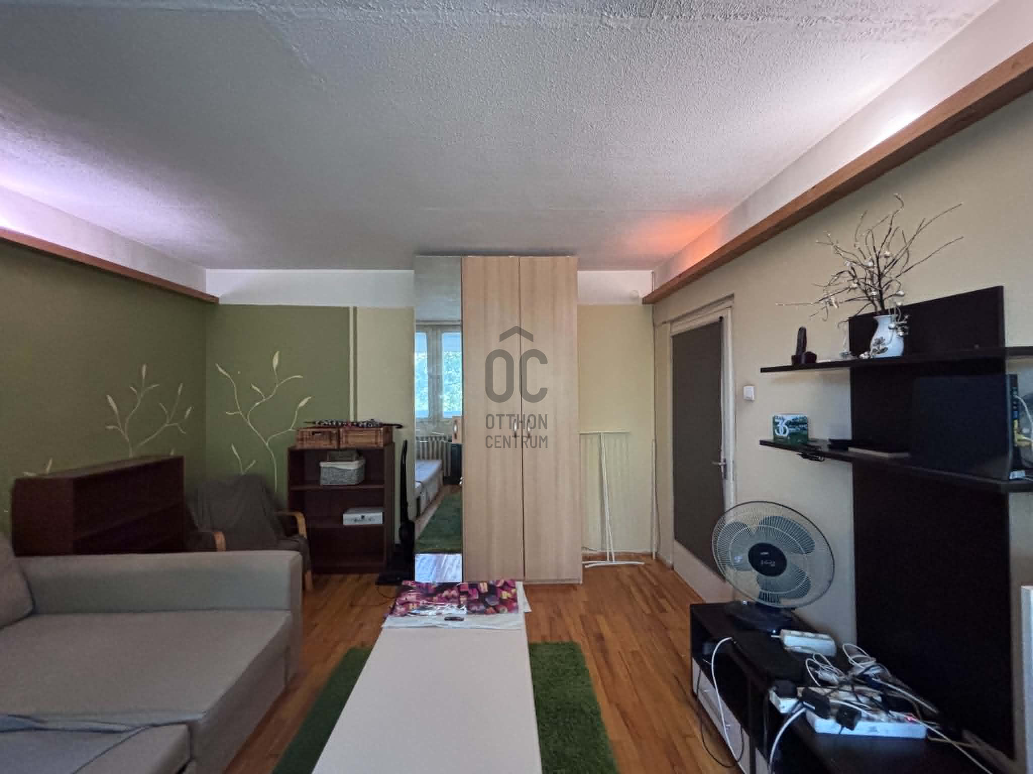 Gallery zoom image