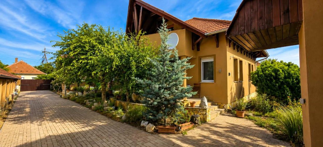 5 bed · 169m² · Családi ház · 155.000.000 Ft