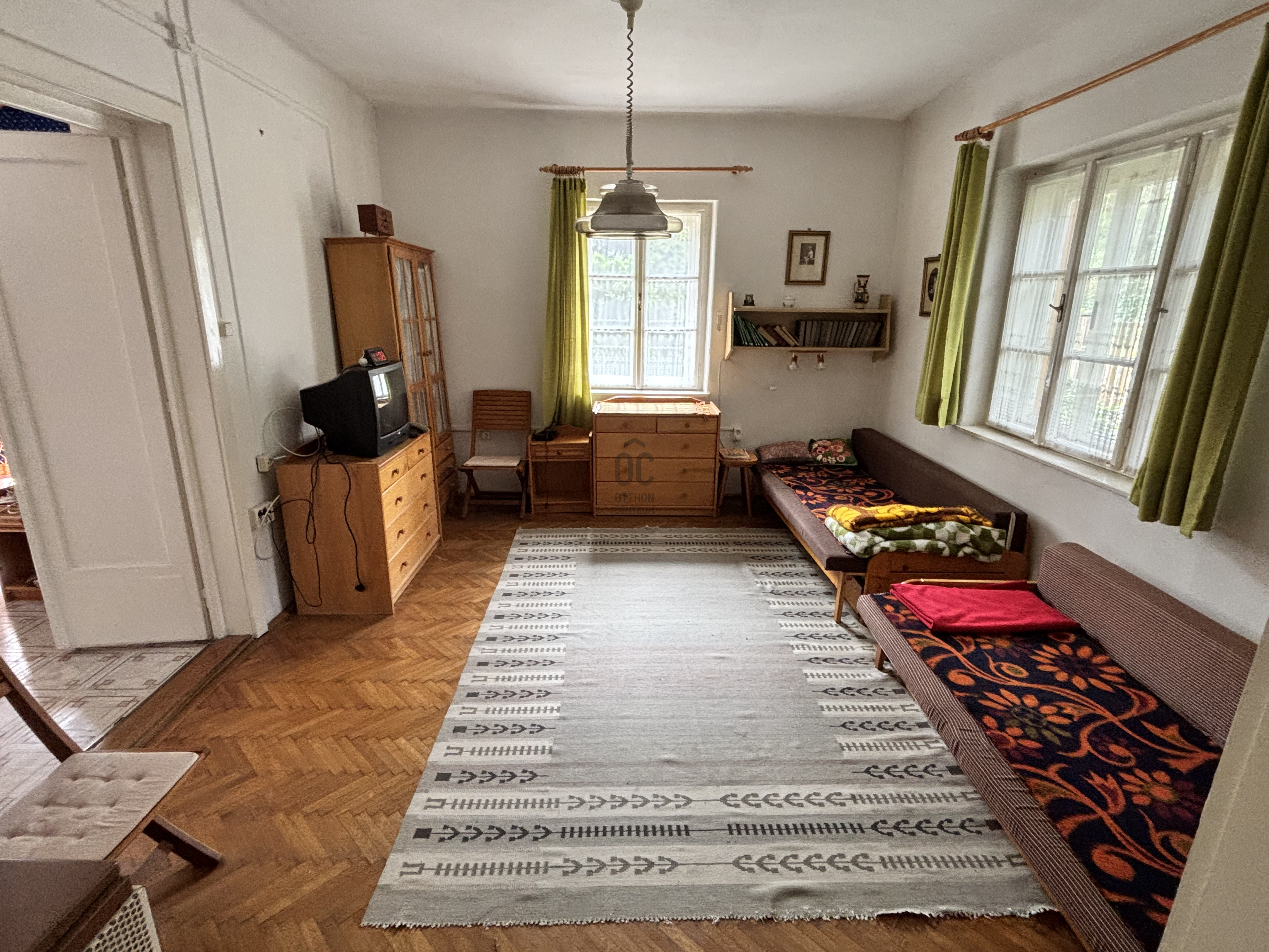 Gallery zoom image