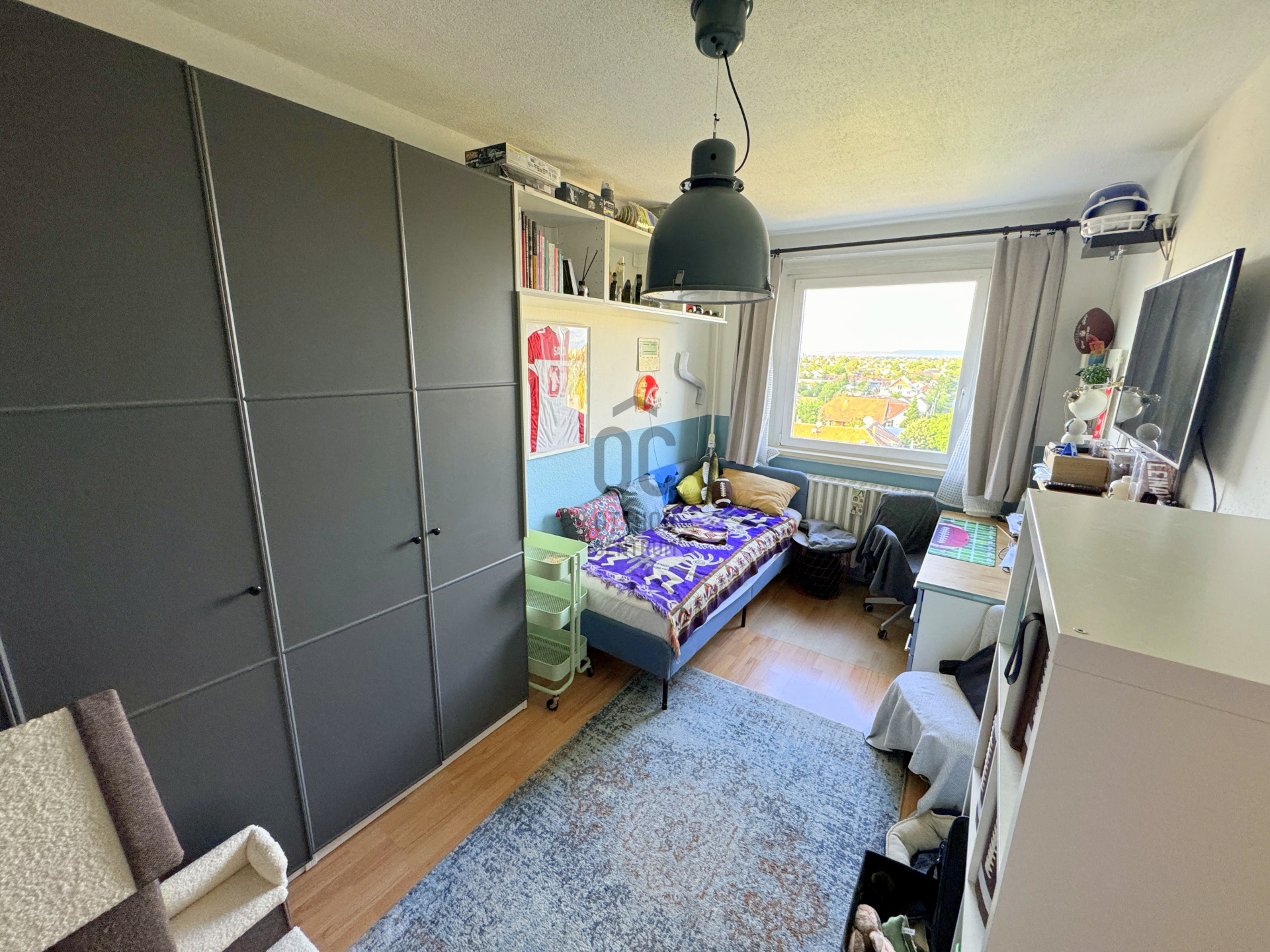 Gallery zoom image