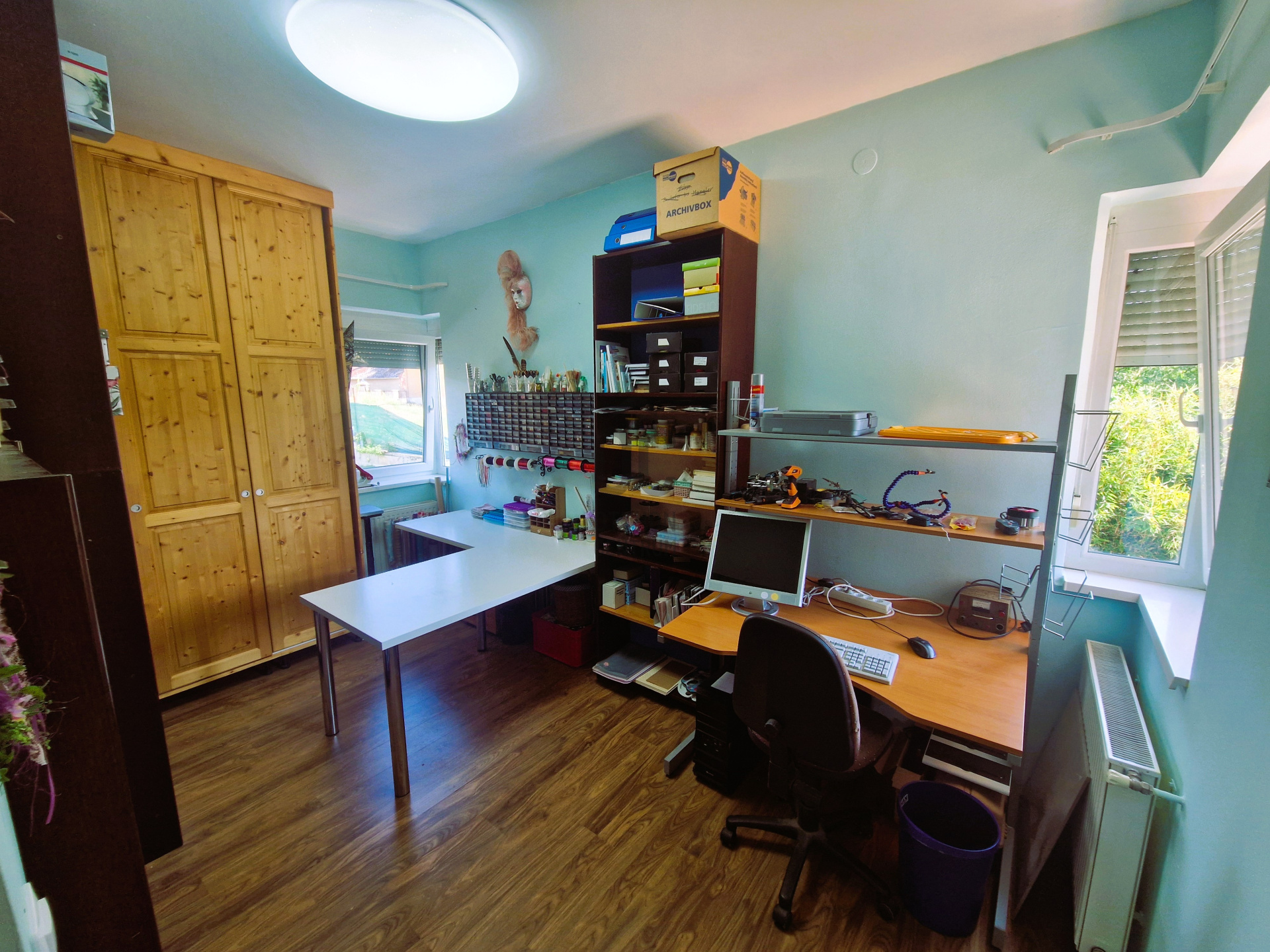 Gallery zoom image