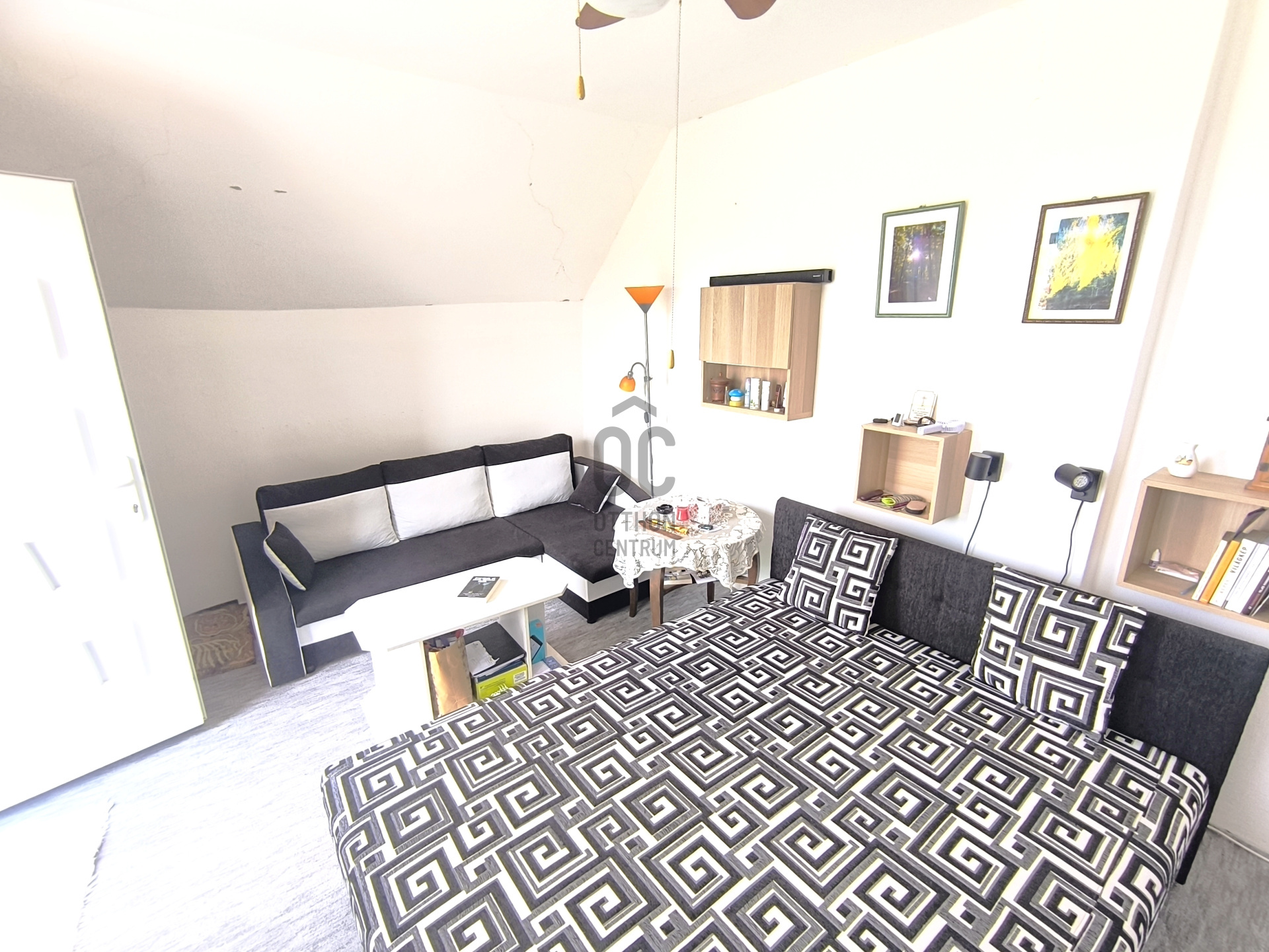 Gallery zoom image