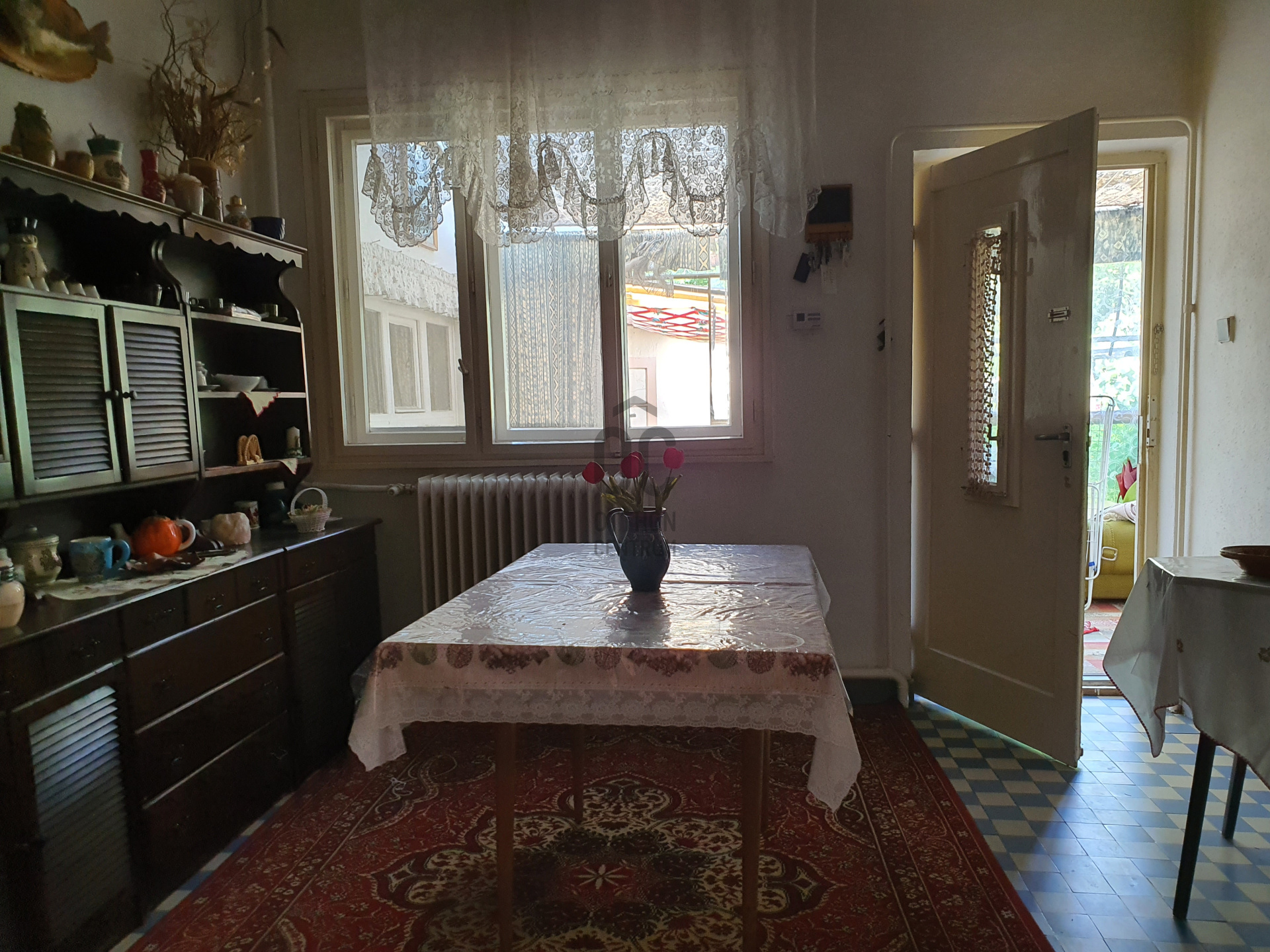 Gallery zoom image