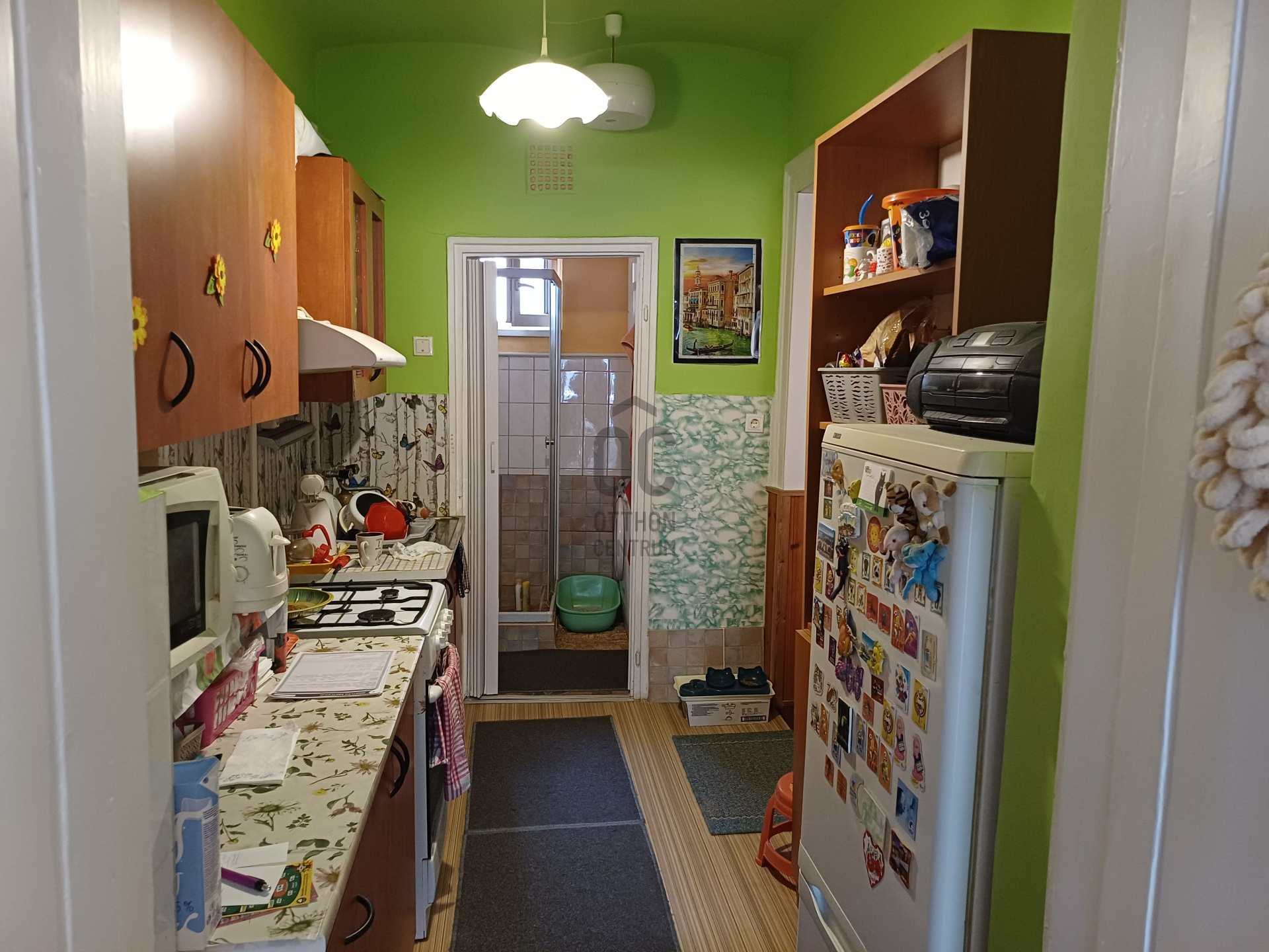 Gallery zoom image