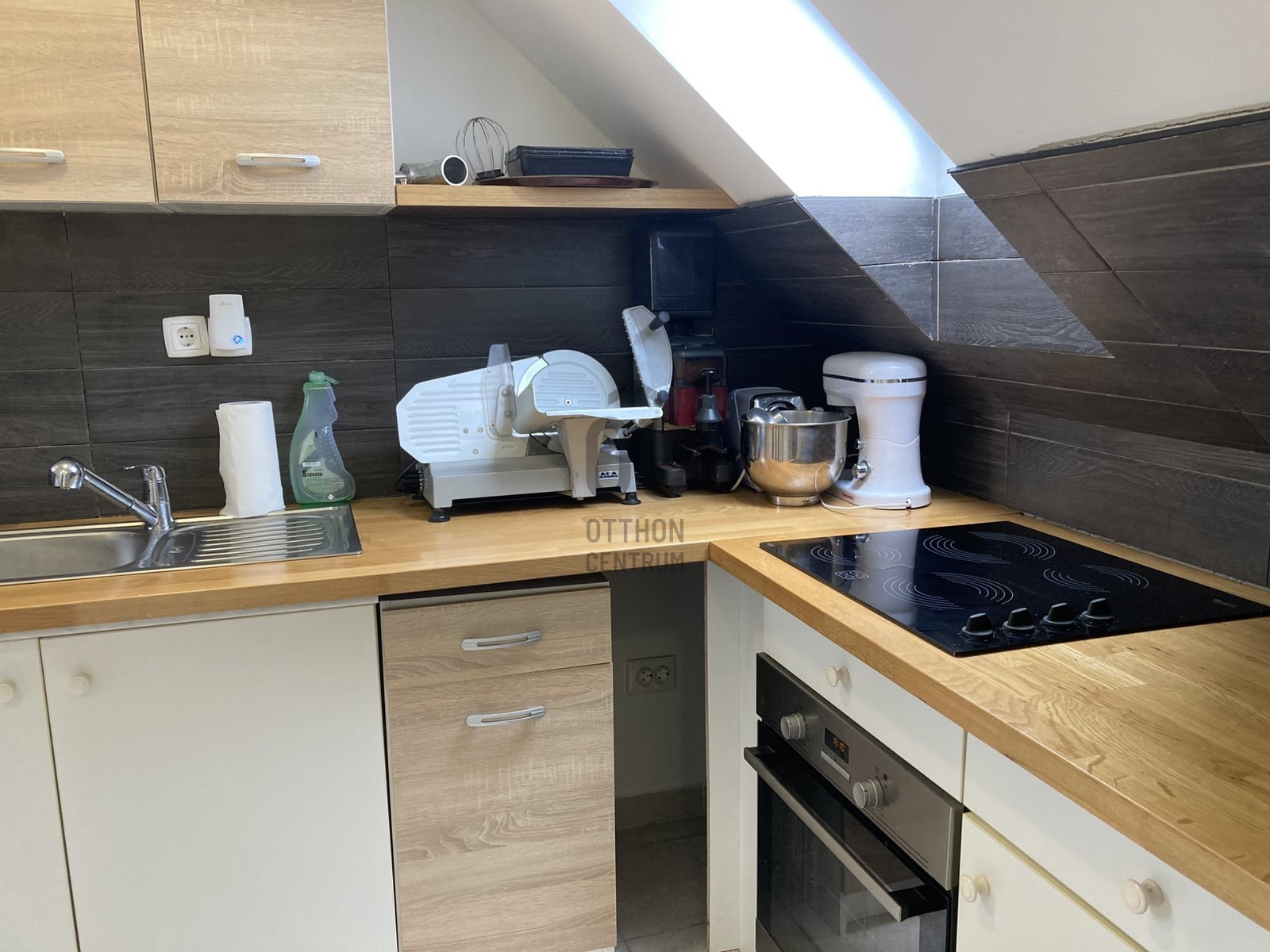 Gallery zoom image