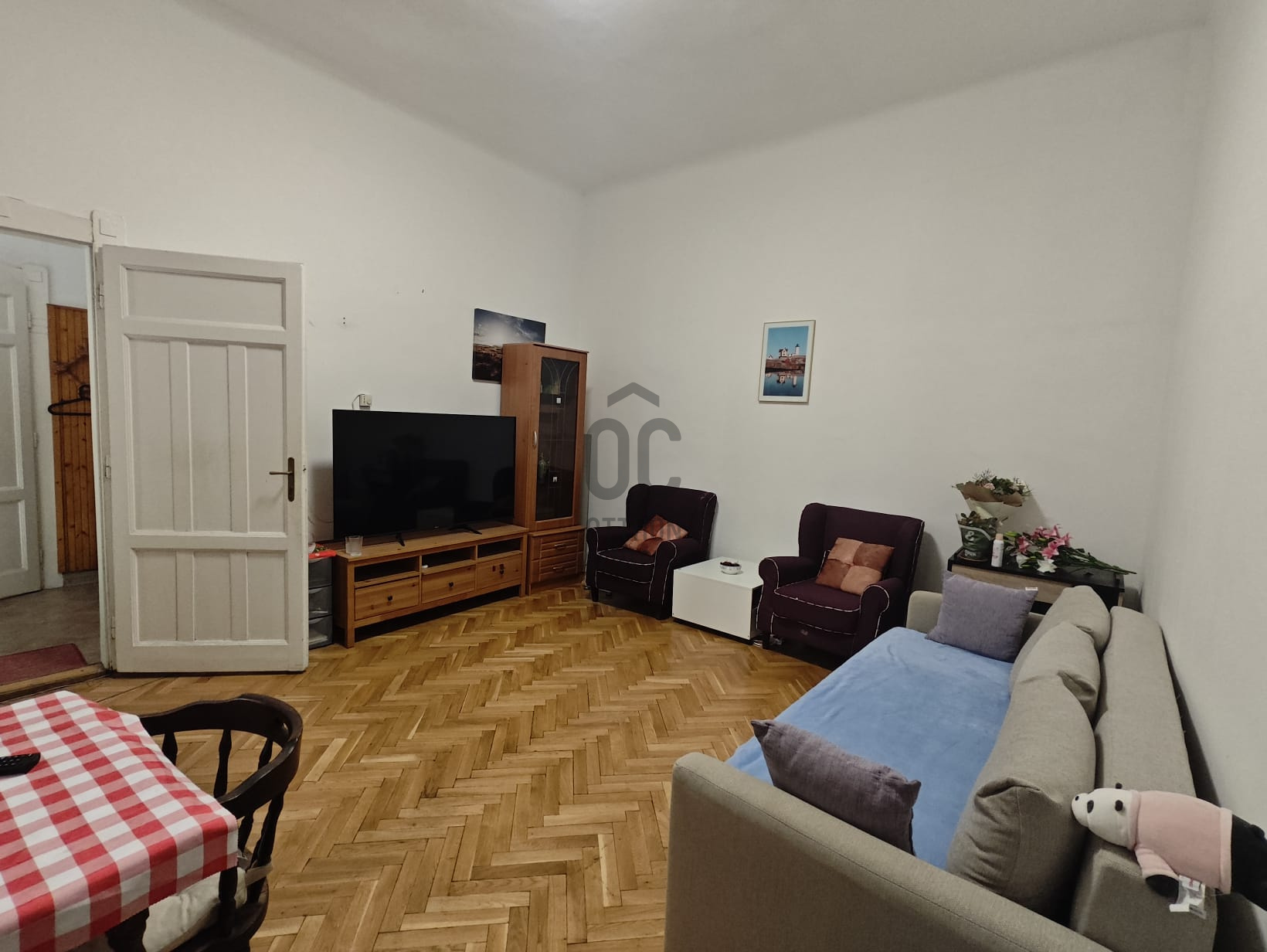 Gallery zoom image