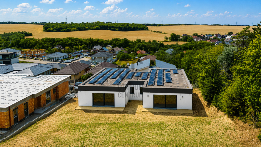 6 bed · 444m² · Családi ház · 335.000.000 Ft