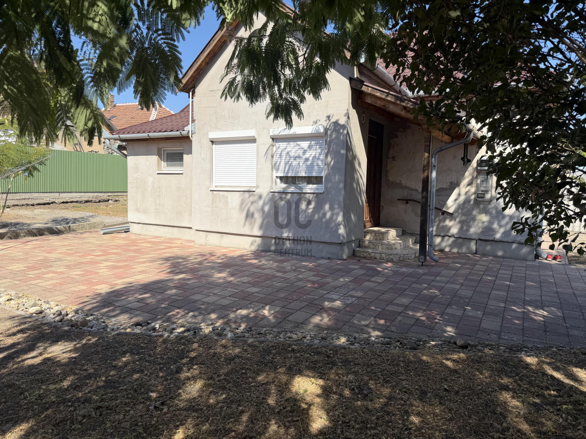Gallery zoom image