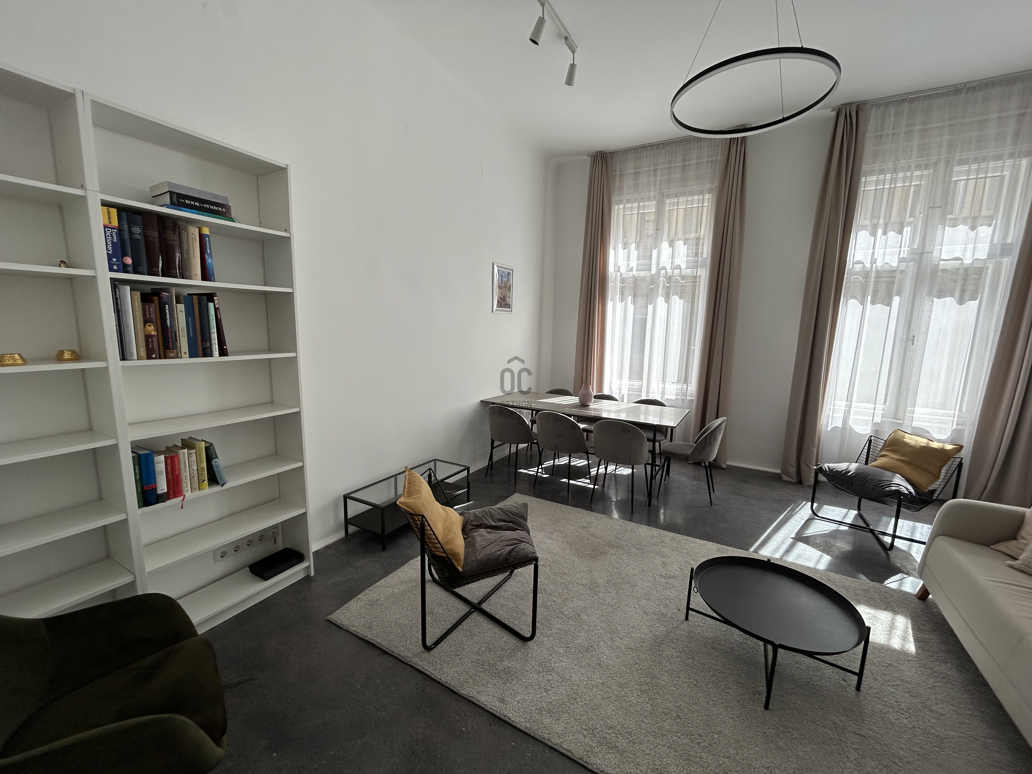 Gallery zoom image