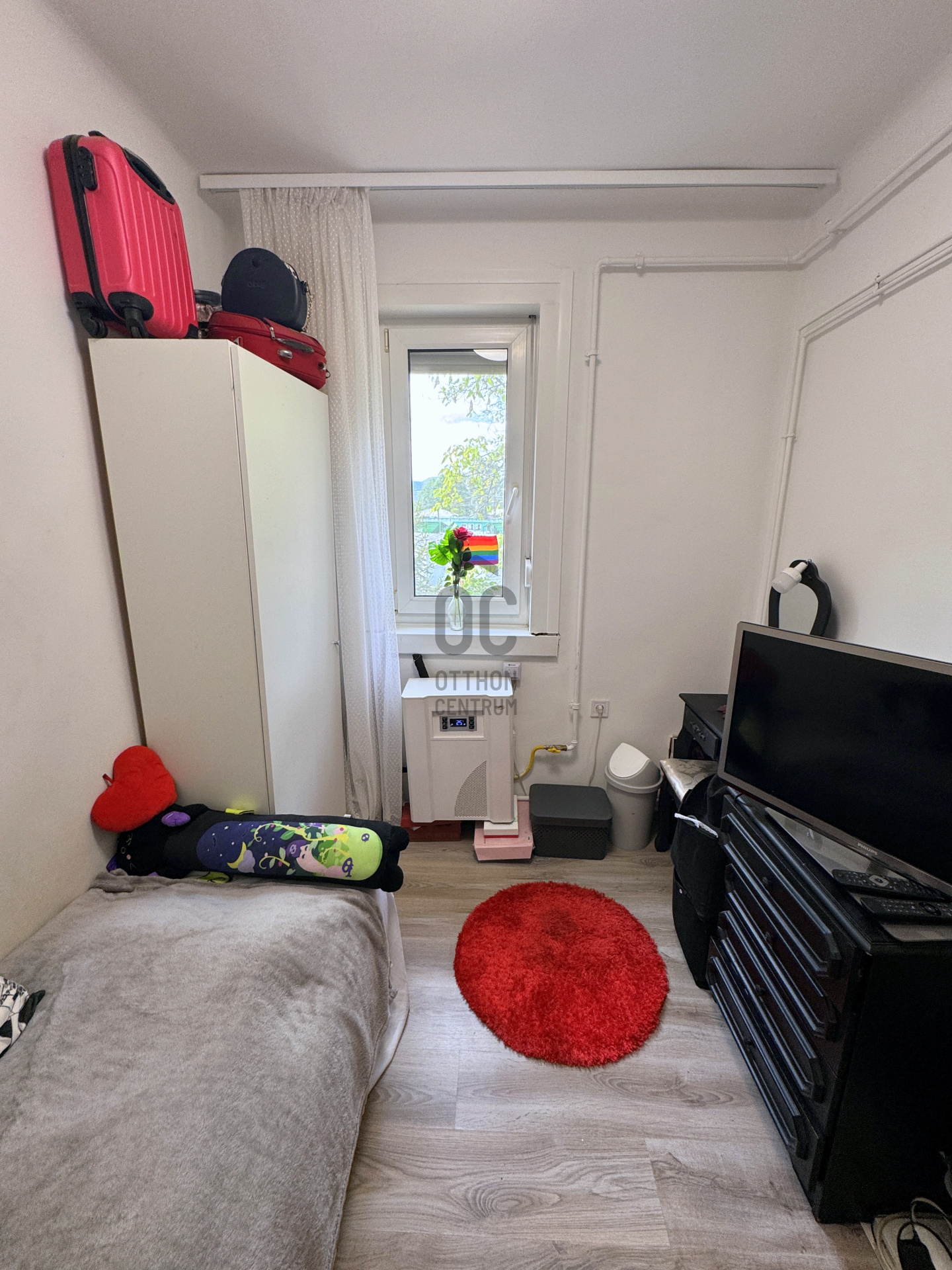 Gallery zoom image
