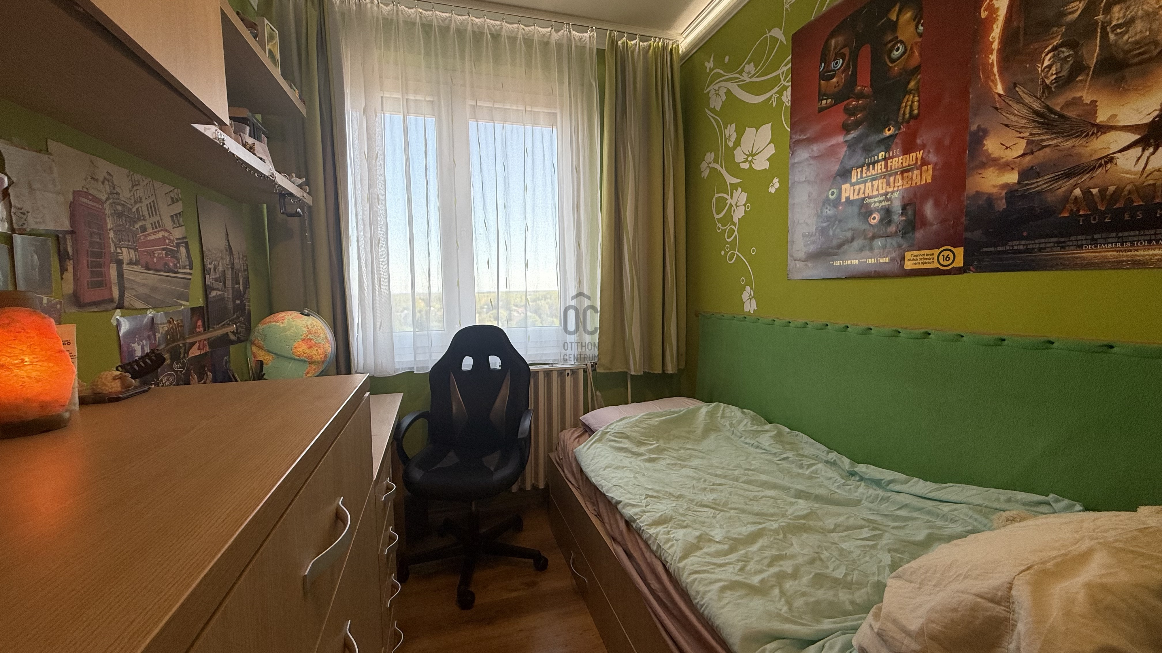 Gallery zoom image