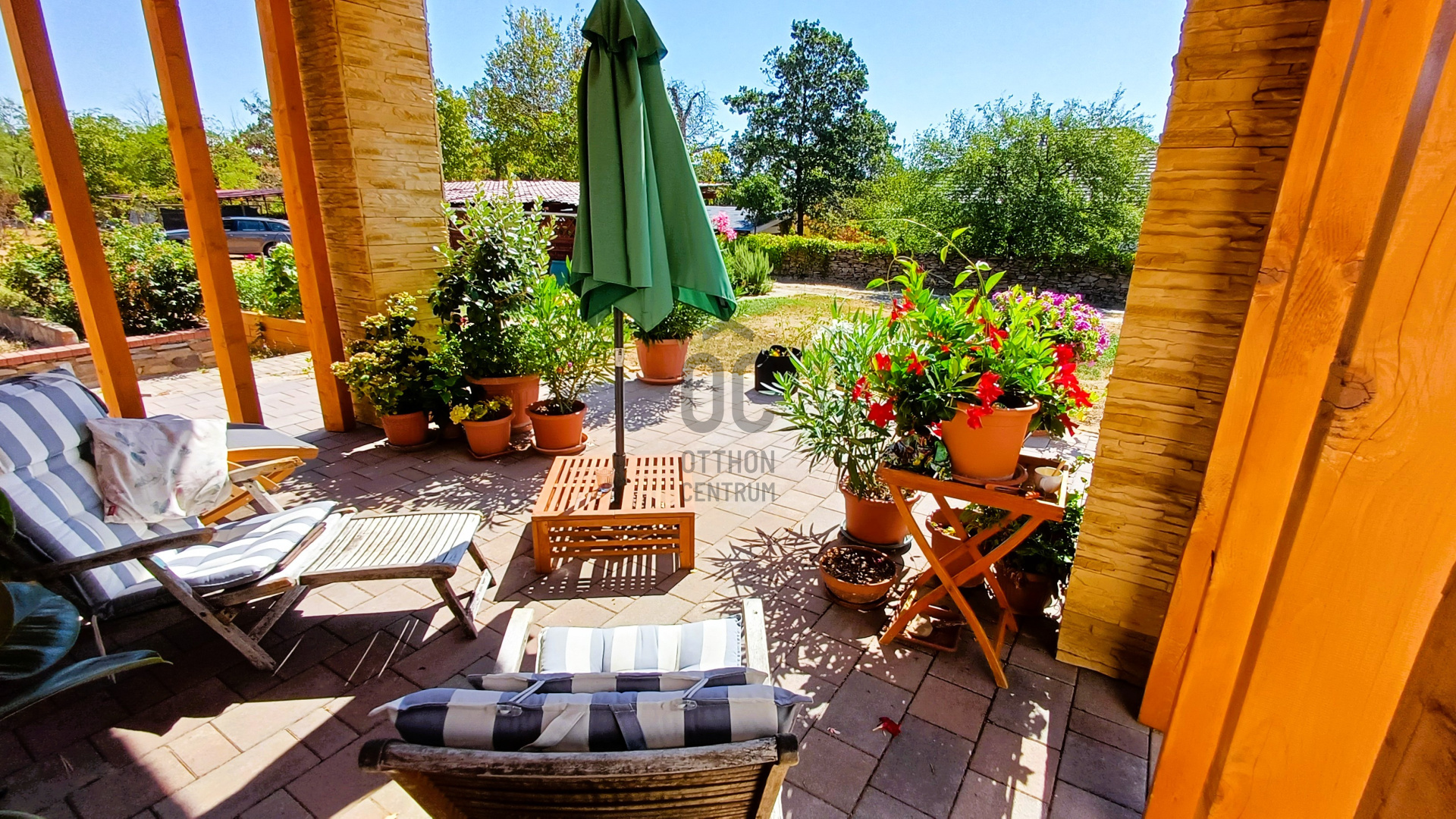 Gallery zoom image