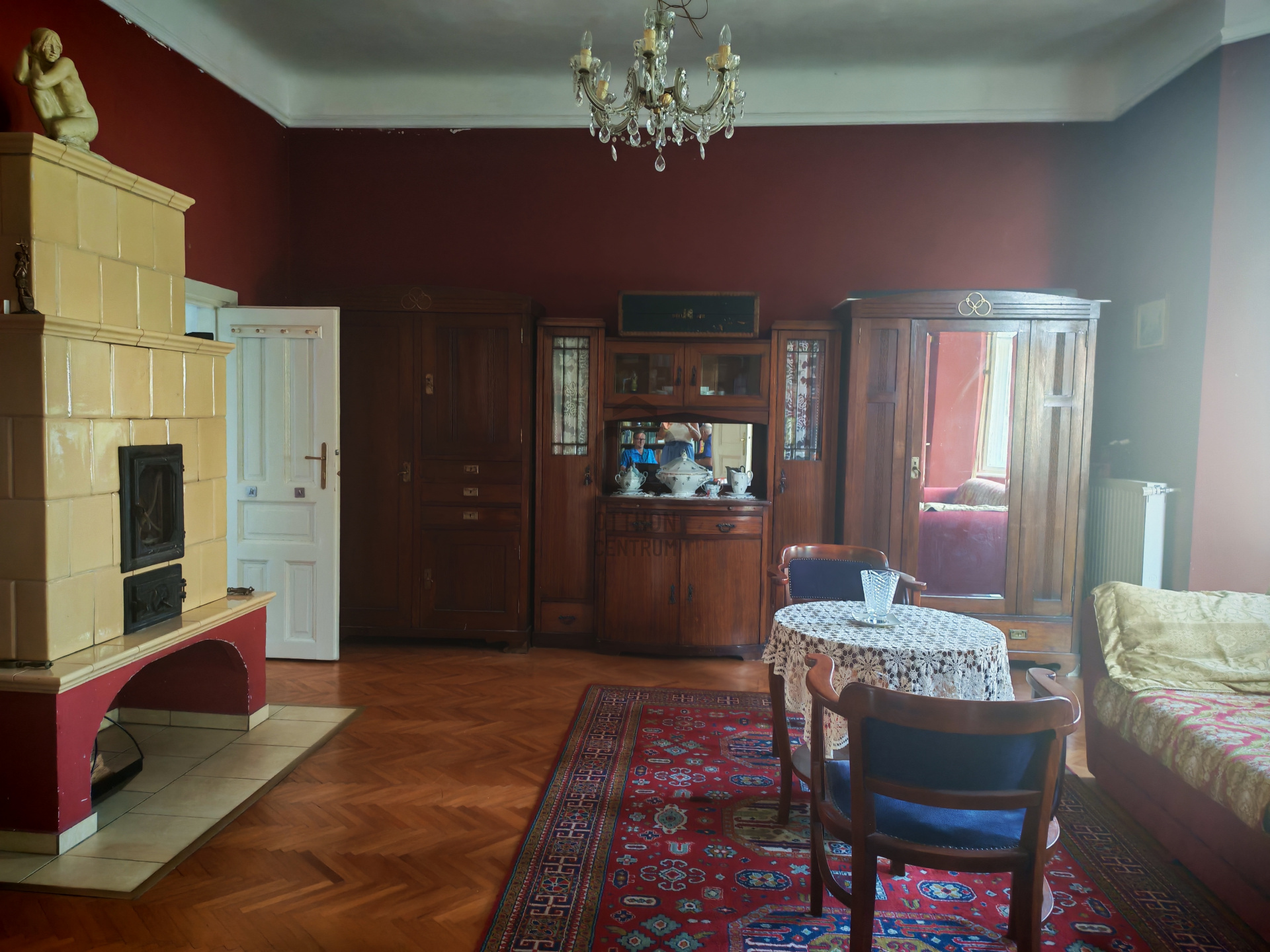 Gallery zoom image
