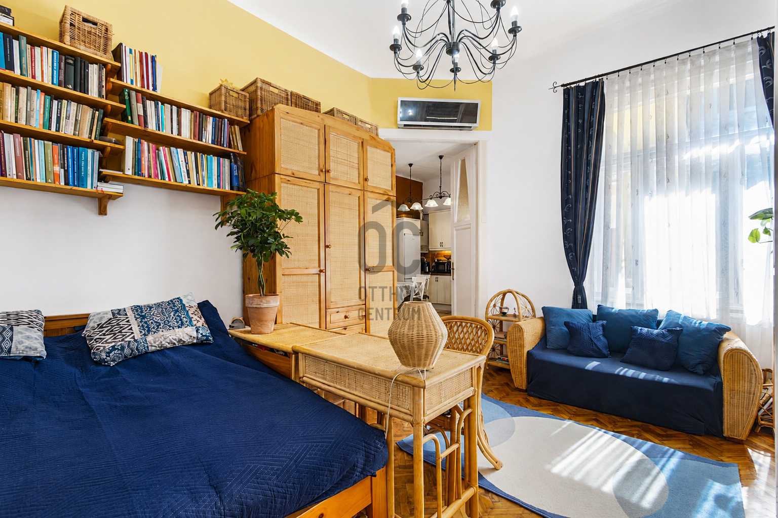 Gallery zoom image