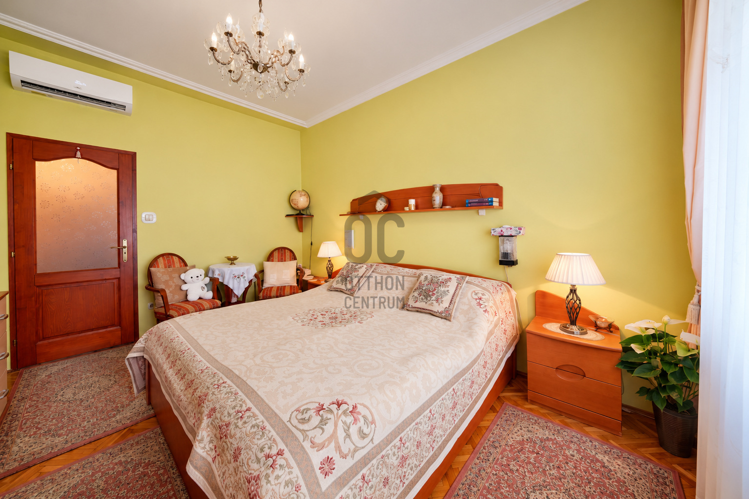 Gallery zoom image