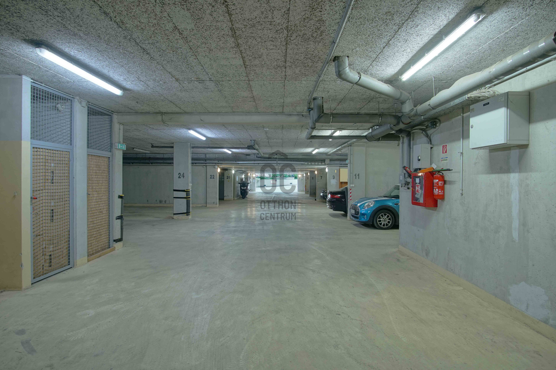 Gallery zoom image