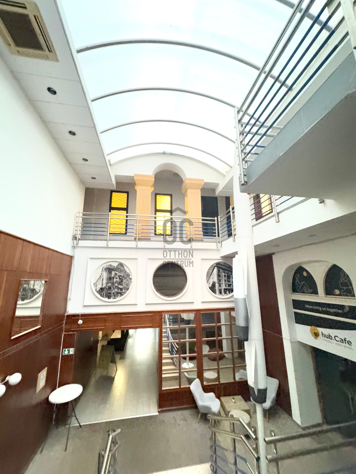Gallery zoom image