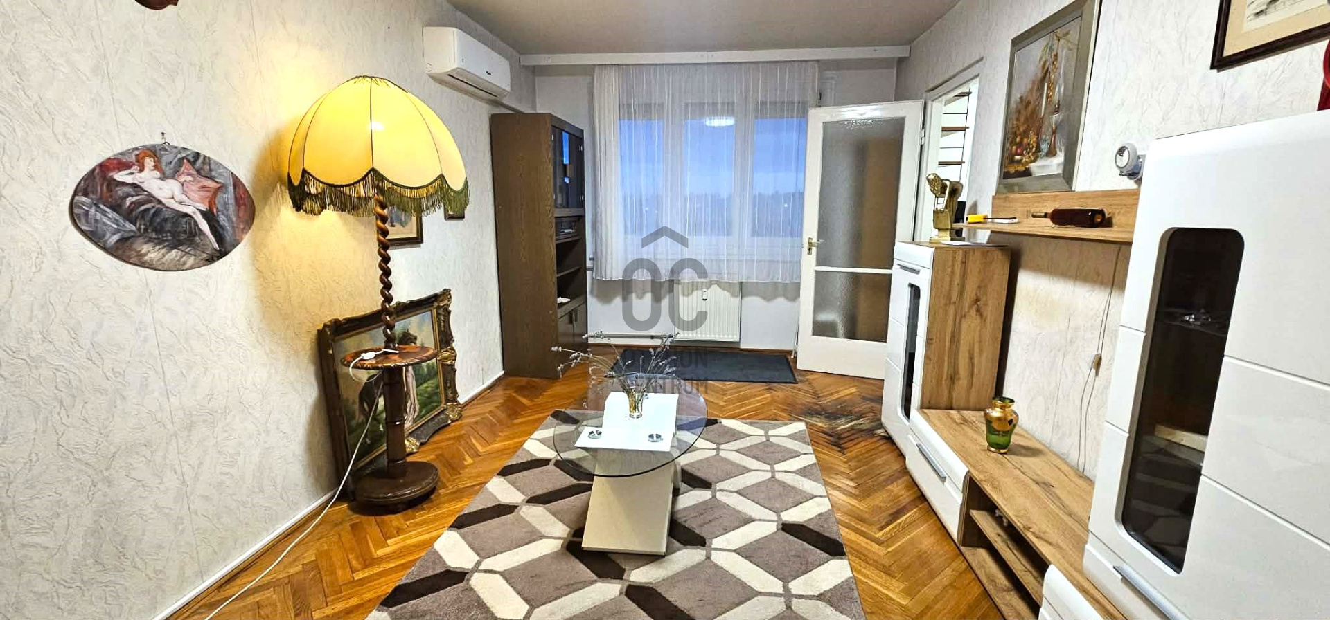 Gallery zoom image