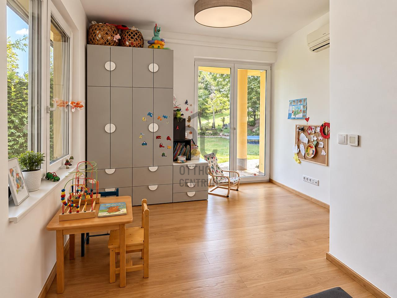Gallery zoom image