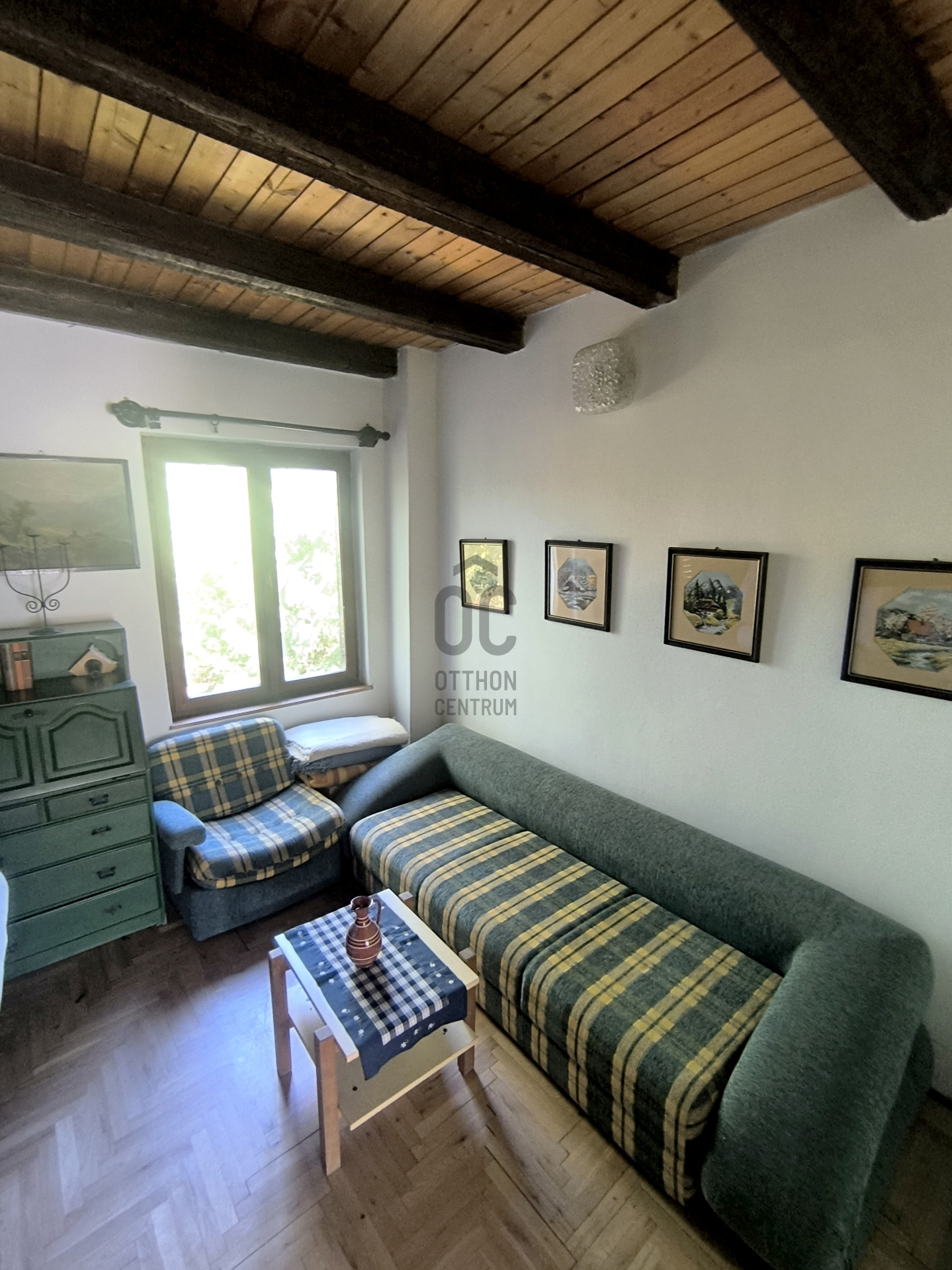 Gallery zoom image