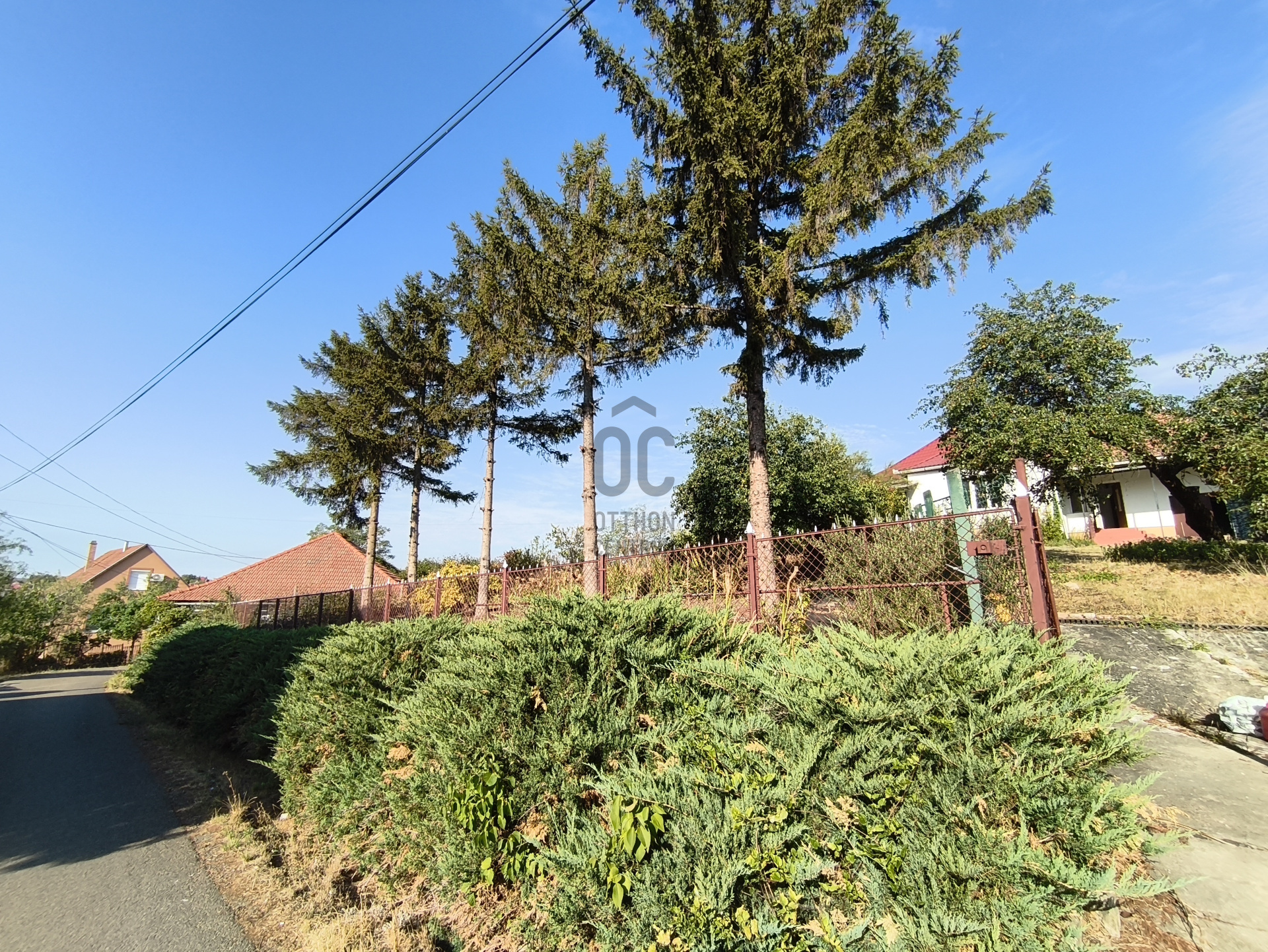 Gallery zoom image