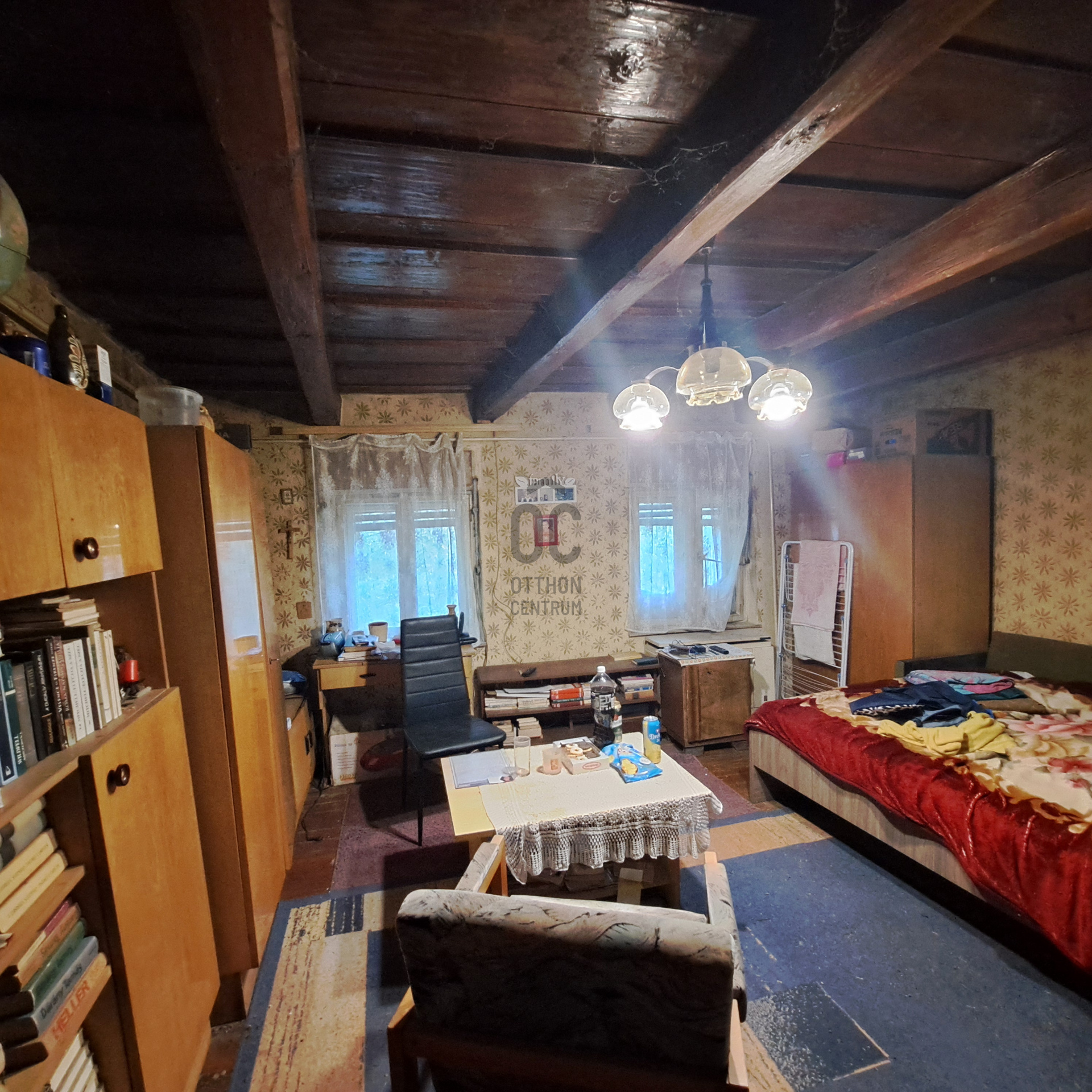 Gallery zoom image