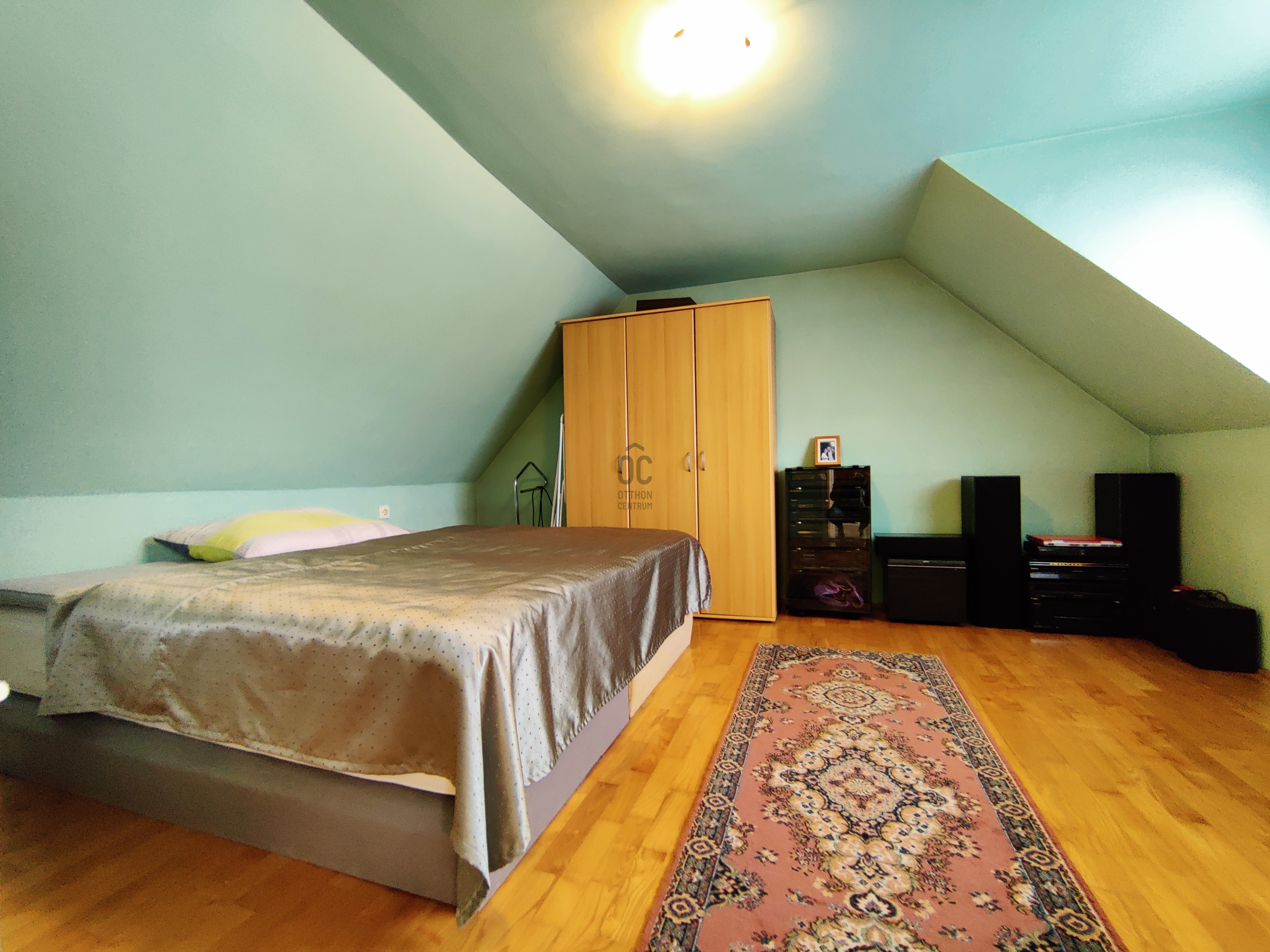 Gallery zoom image