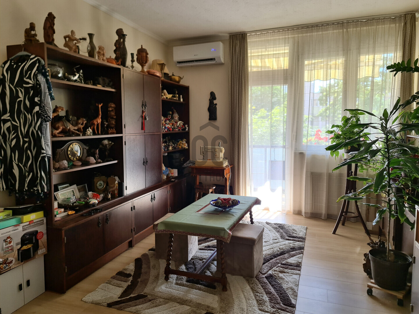 Gallery zoom image