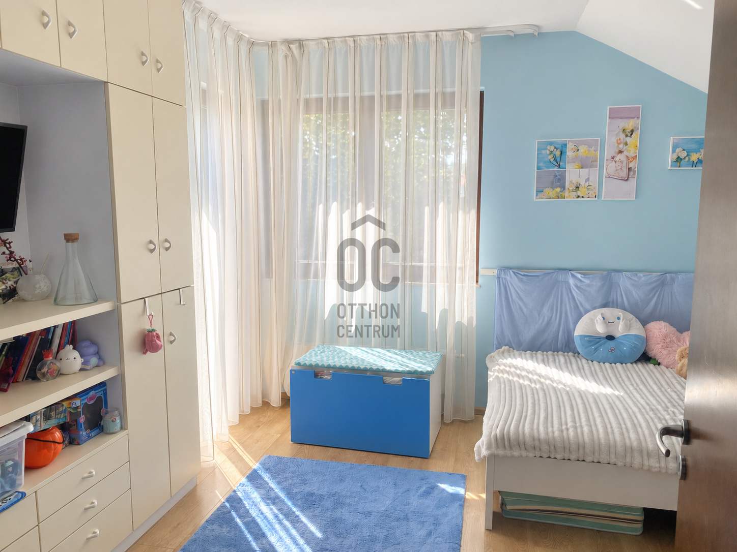 Gallery zoom image